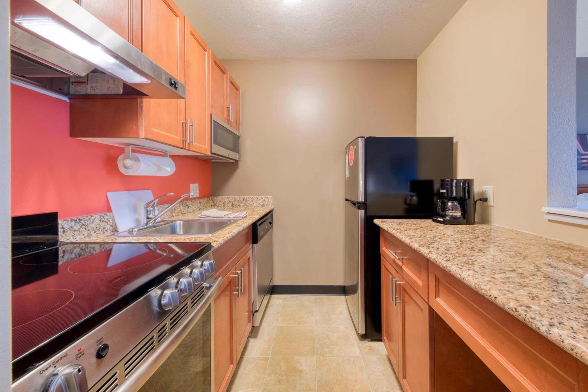 TownePlace Suites Raleigh Cary/Weston Parkway photo 23