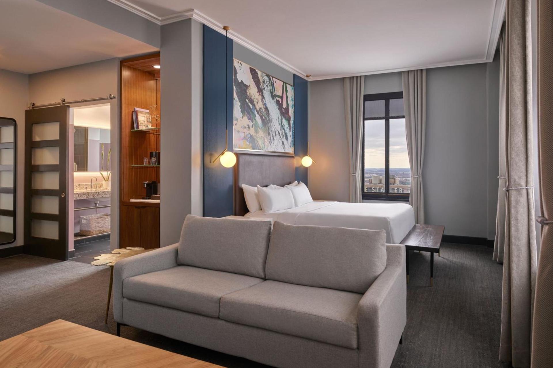 Renaissance Saint Elm Dallas Downtown Hotel photo 34