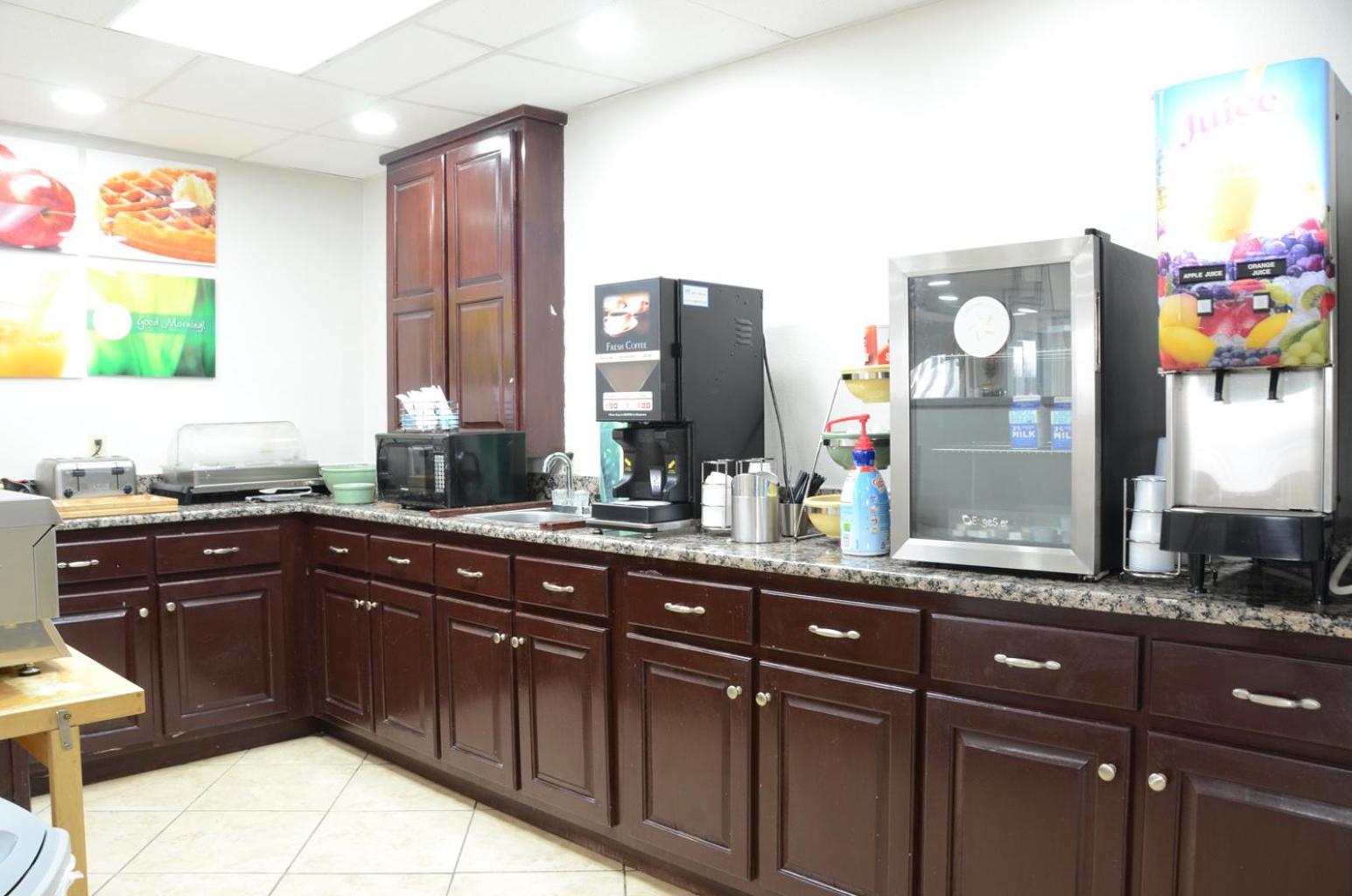 Quality Inn & Suites Covington photo 24