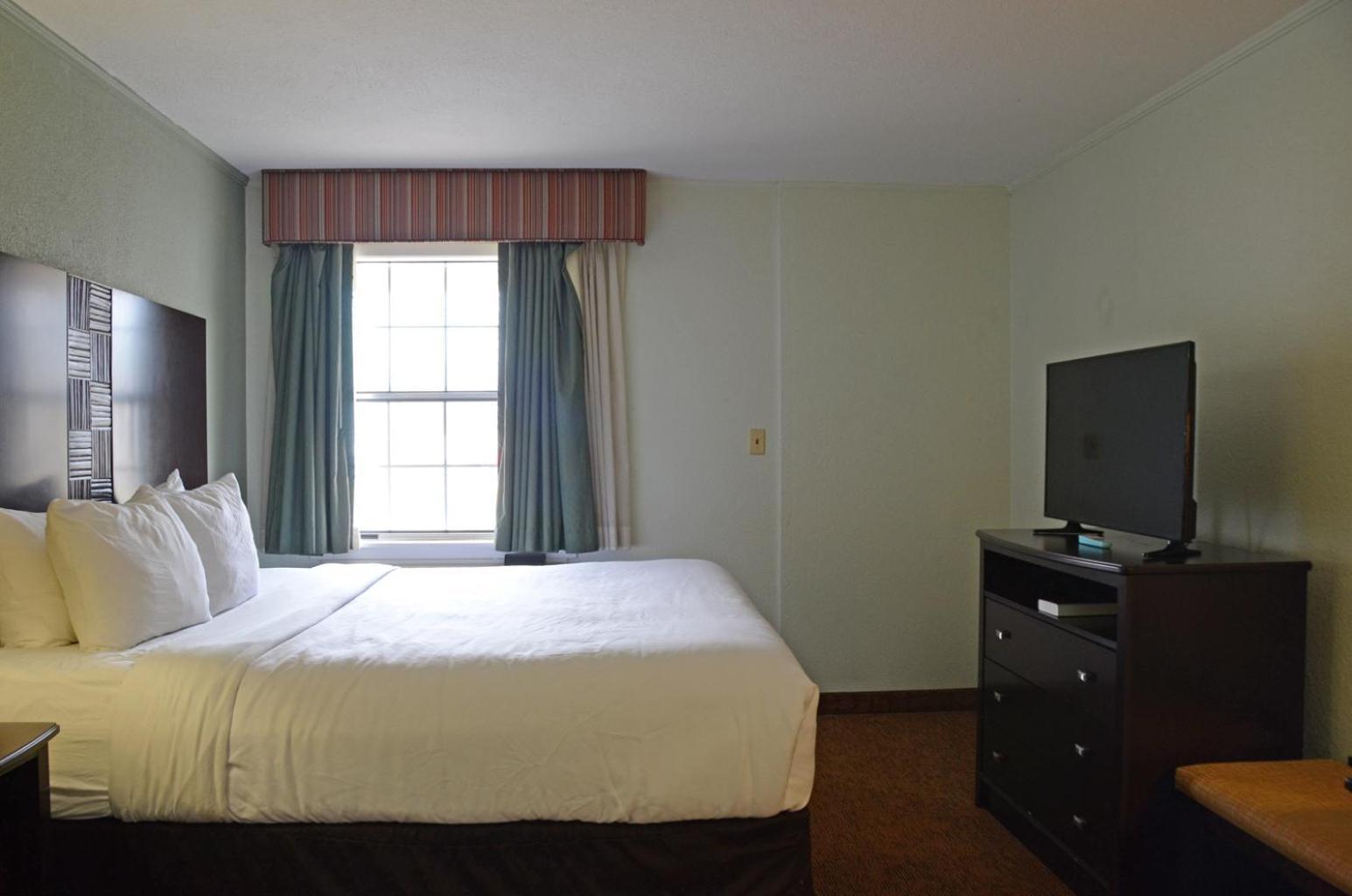 Quality Inn & Suites Covington photo 23