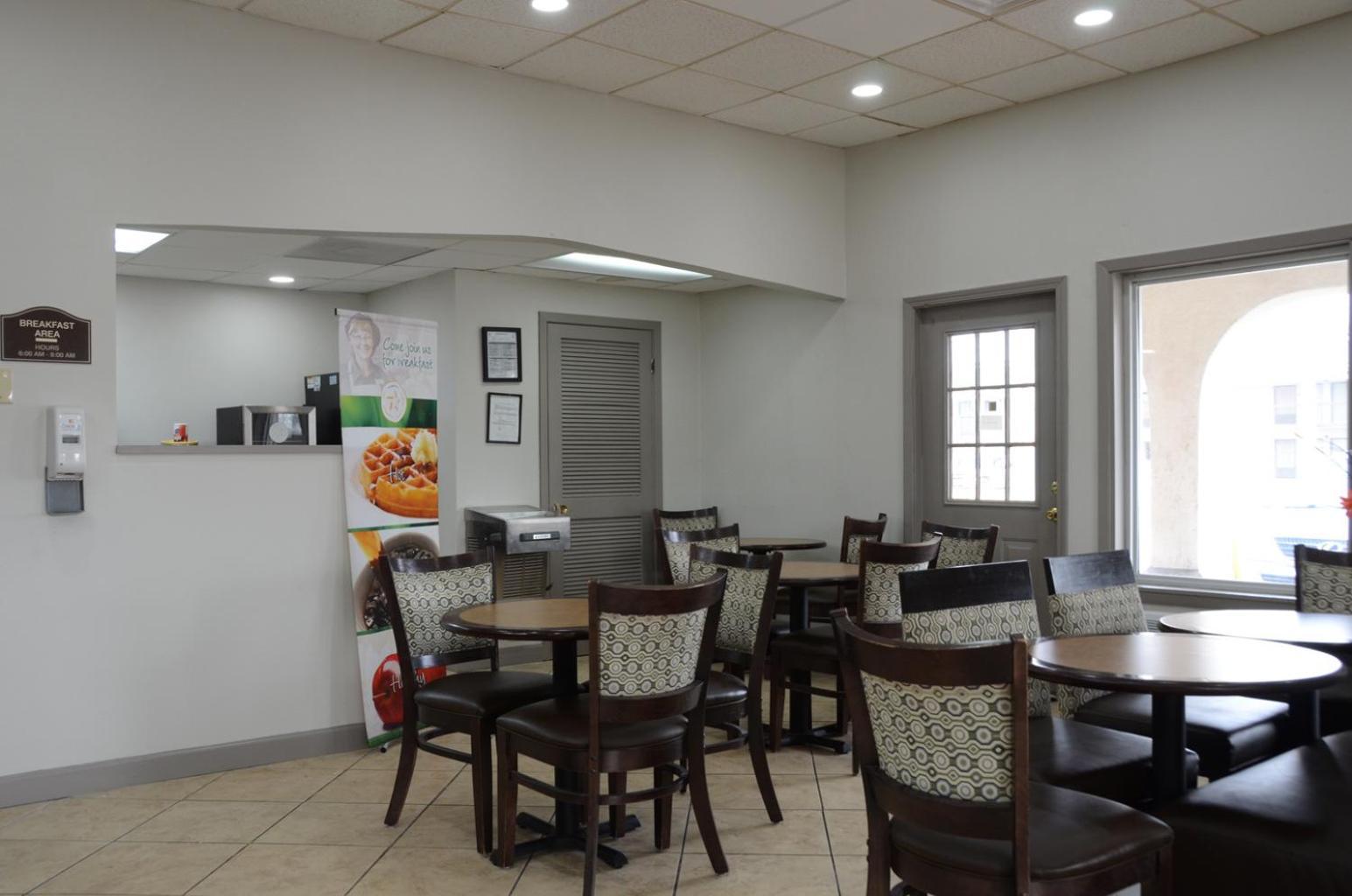 Quality Inn & Suites Covington photo 18