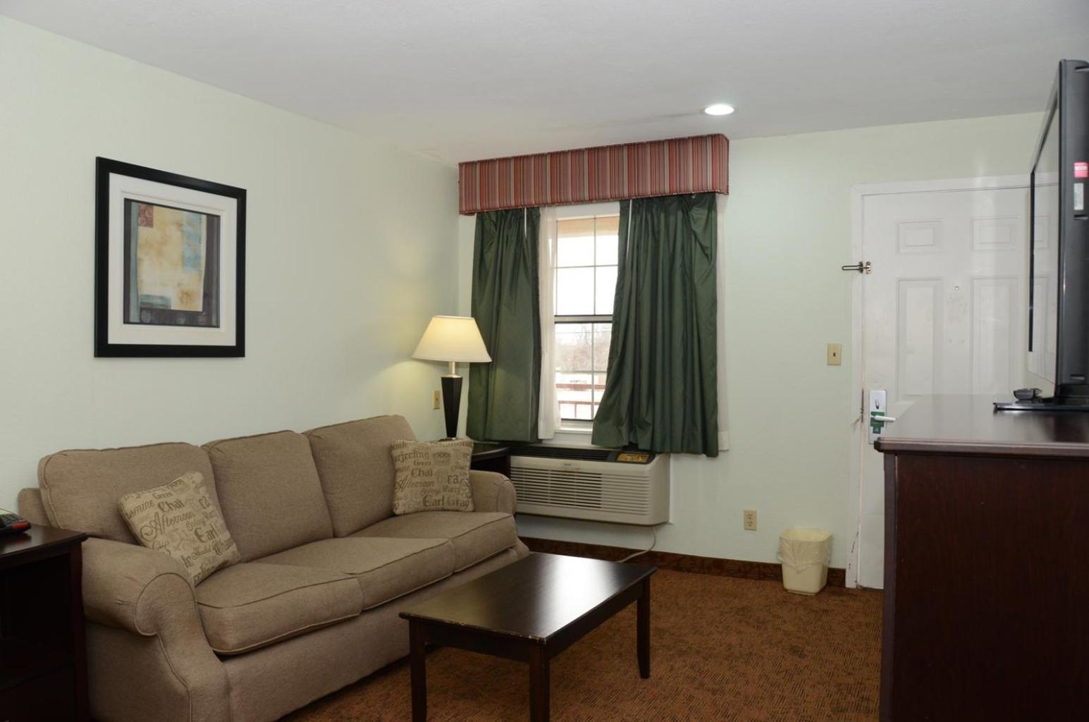 Quality Inn & Suites Covington photo 17