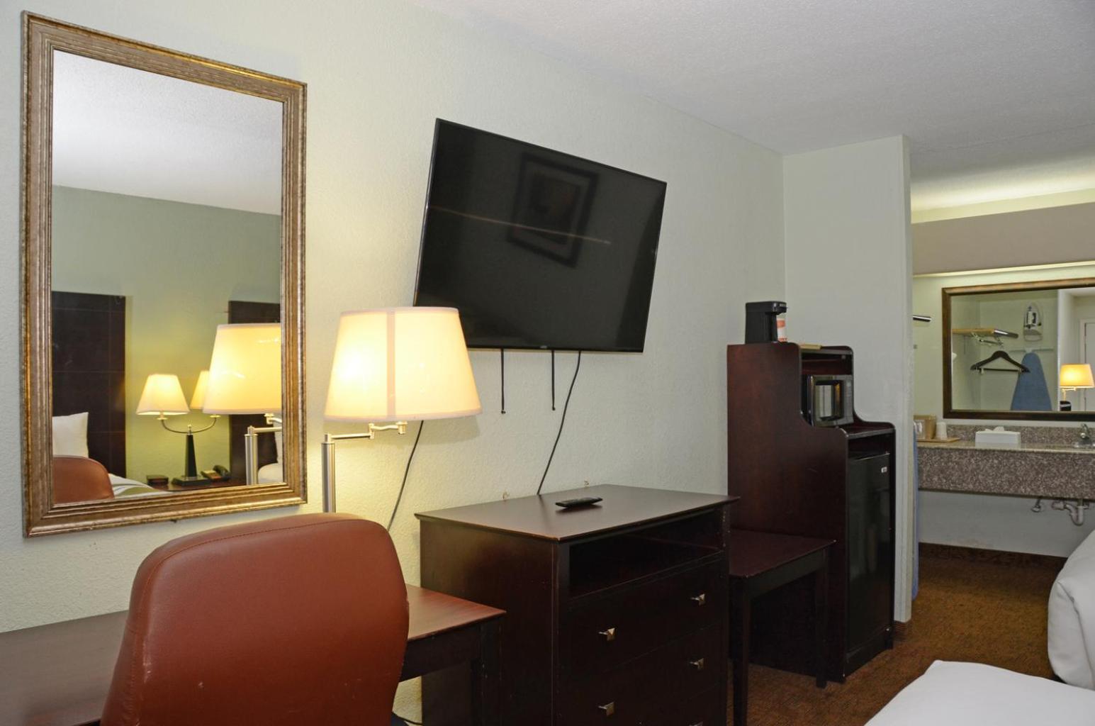 Quality Inn & Suites Covington photo 8