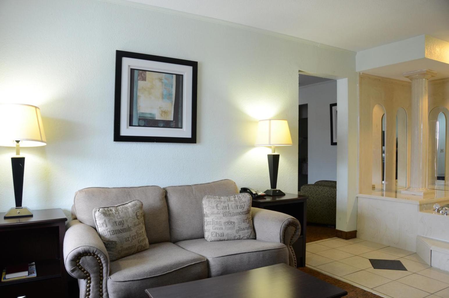Quality Inn & Suites Covington photo 6