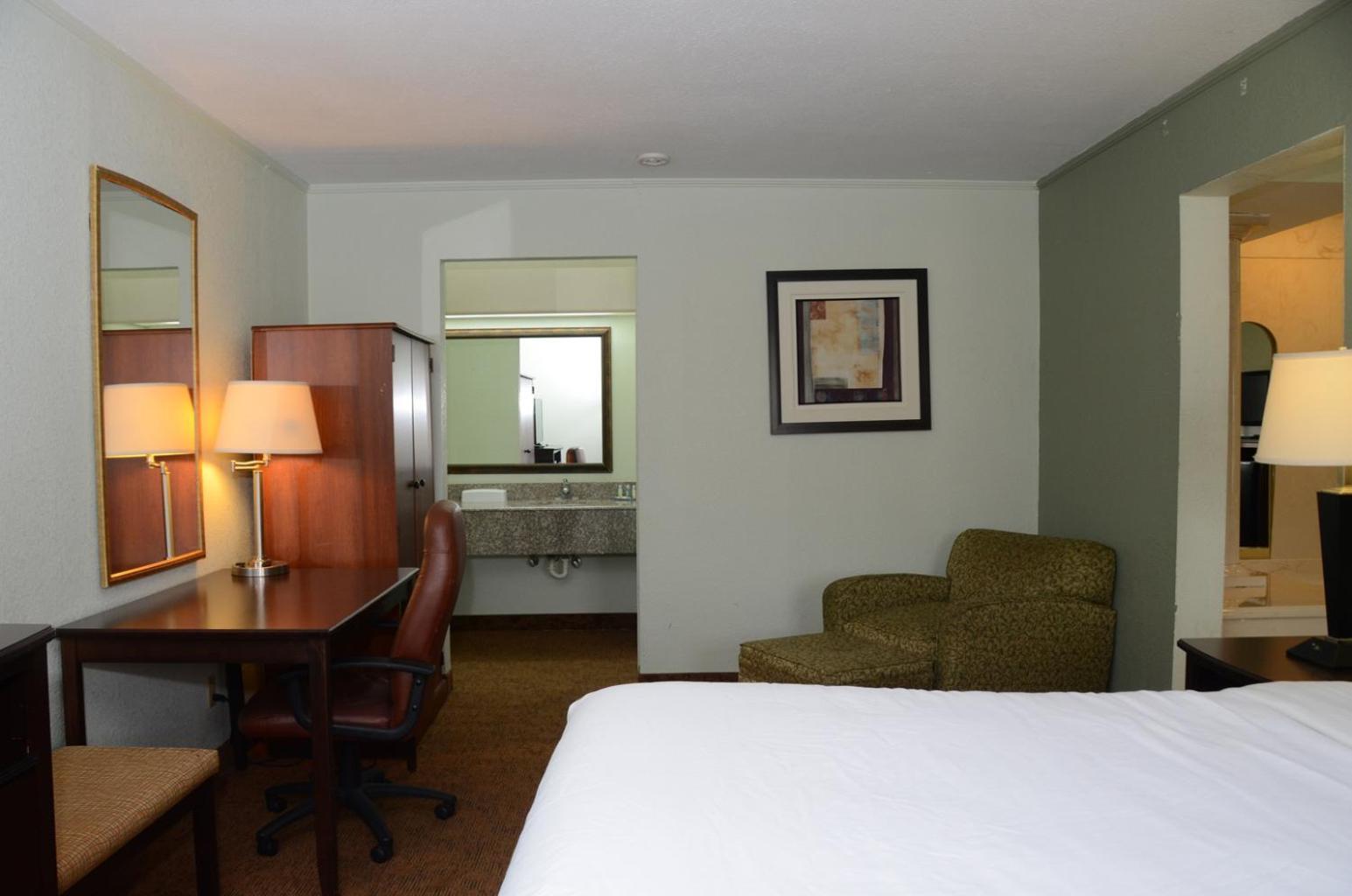 Quality Inn & Suites Covington photo 4