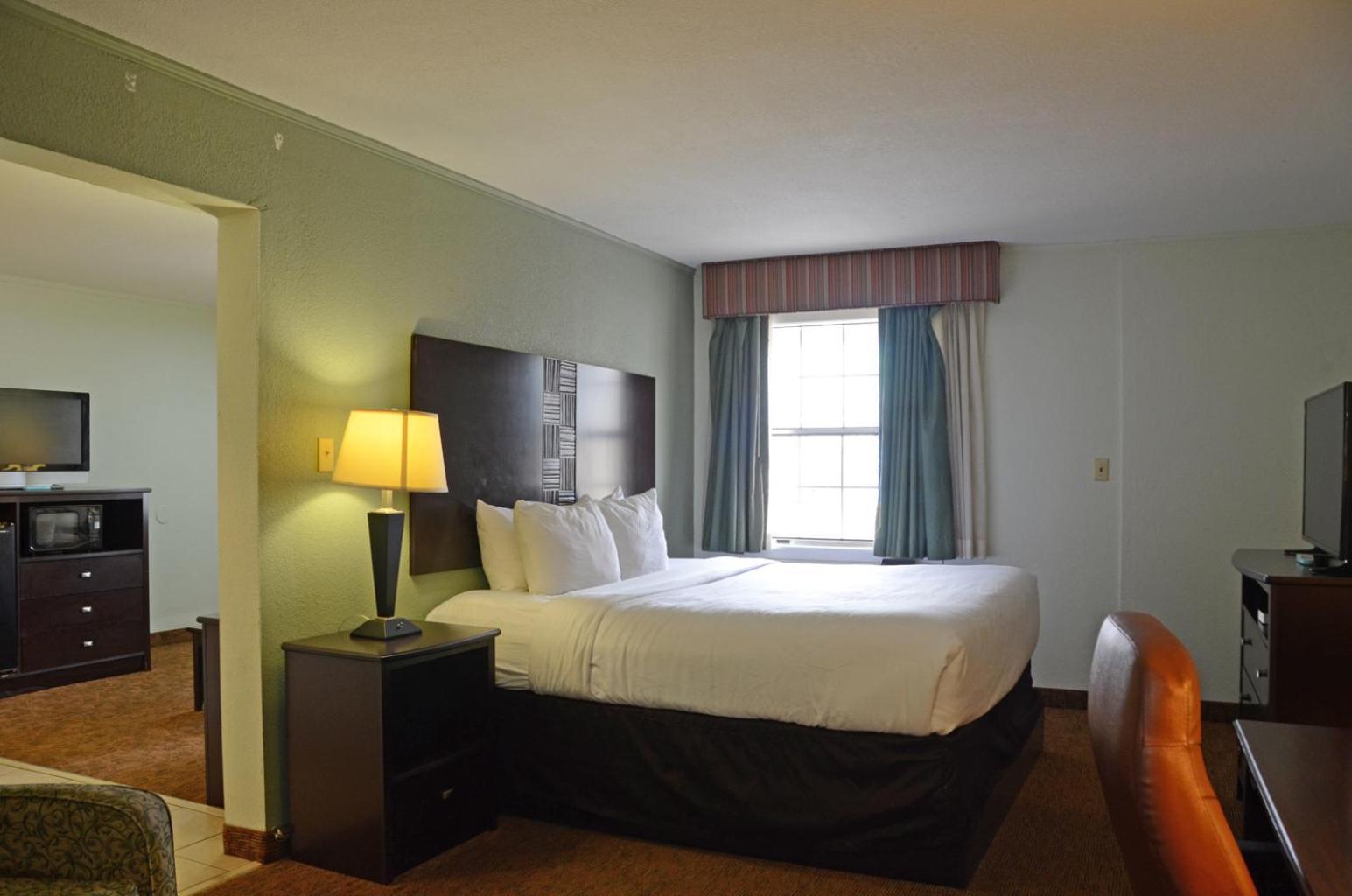 Quality Inn & Suites Covington photo 2