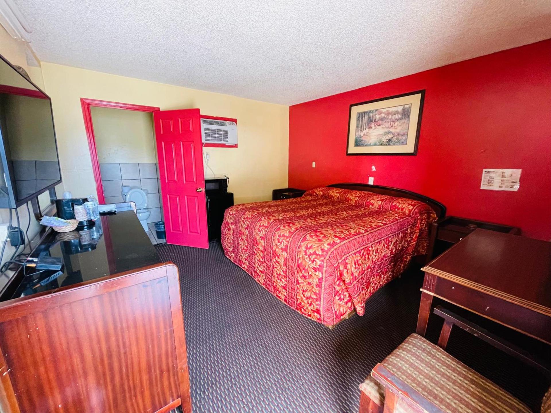 Royal Palms Motel & RV Park photo 14
