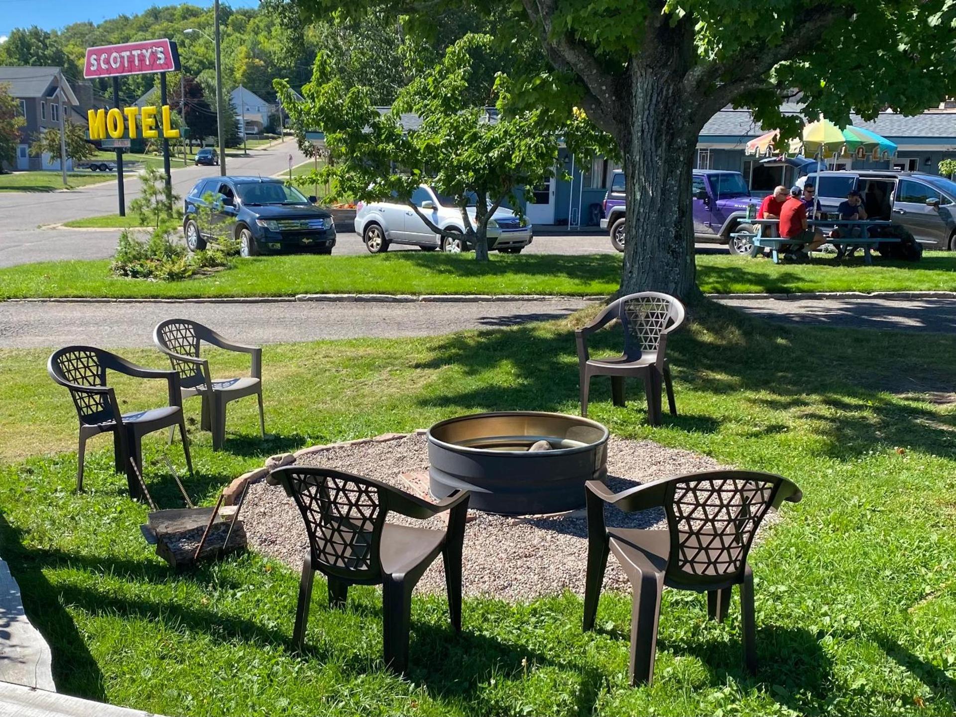Scotty's Motel photo 9