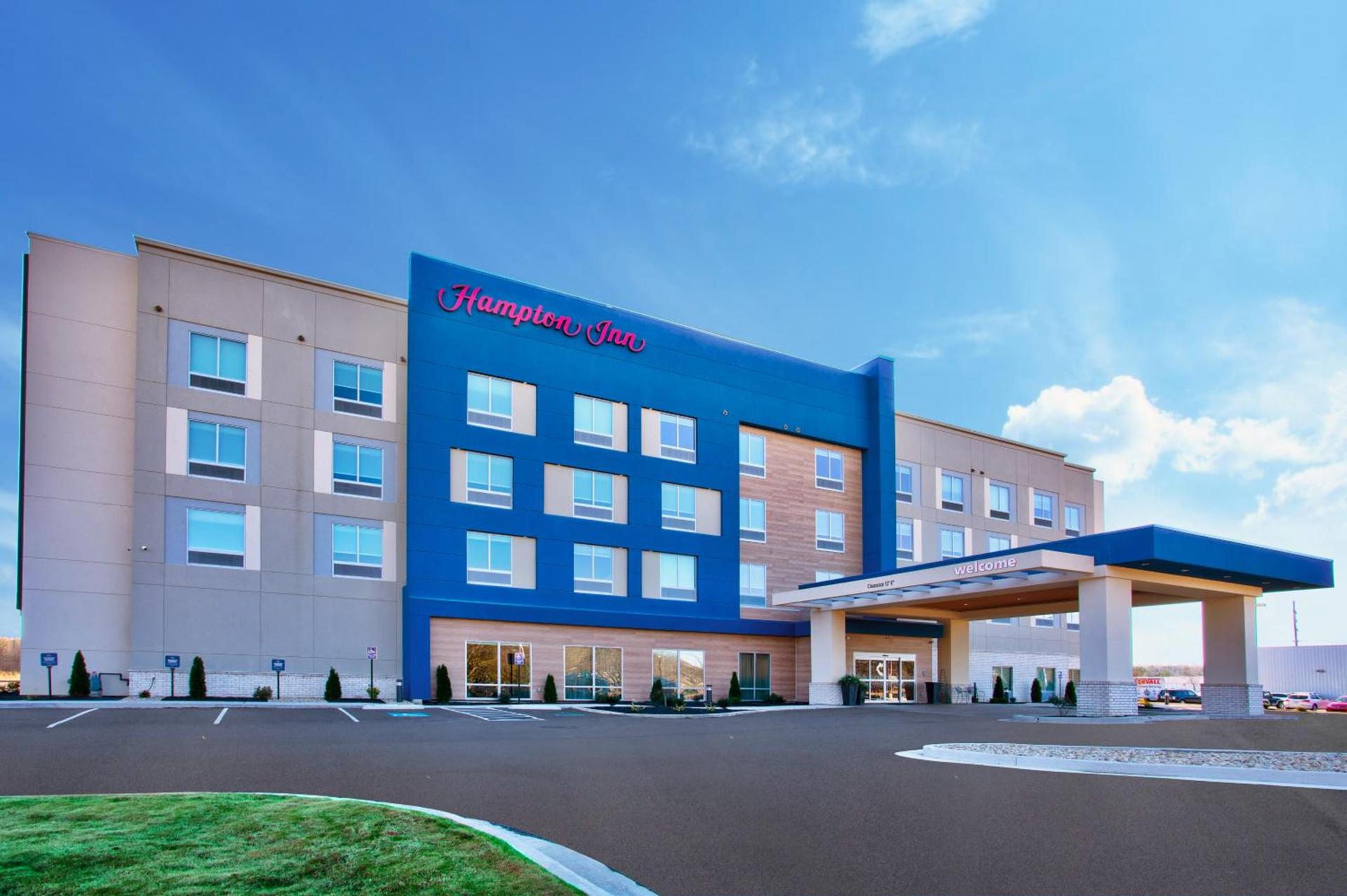 Hampton Inn Paris, Tn photo 15