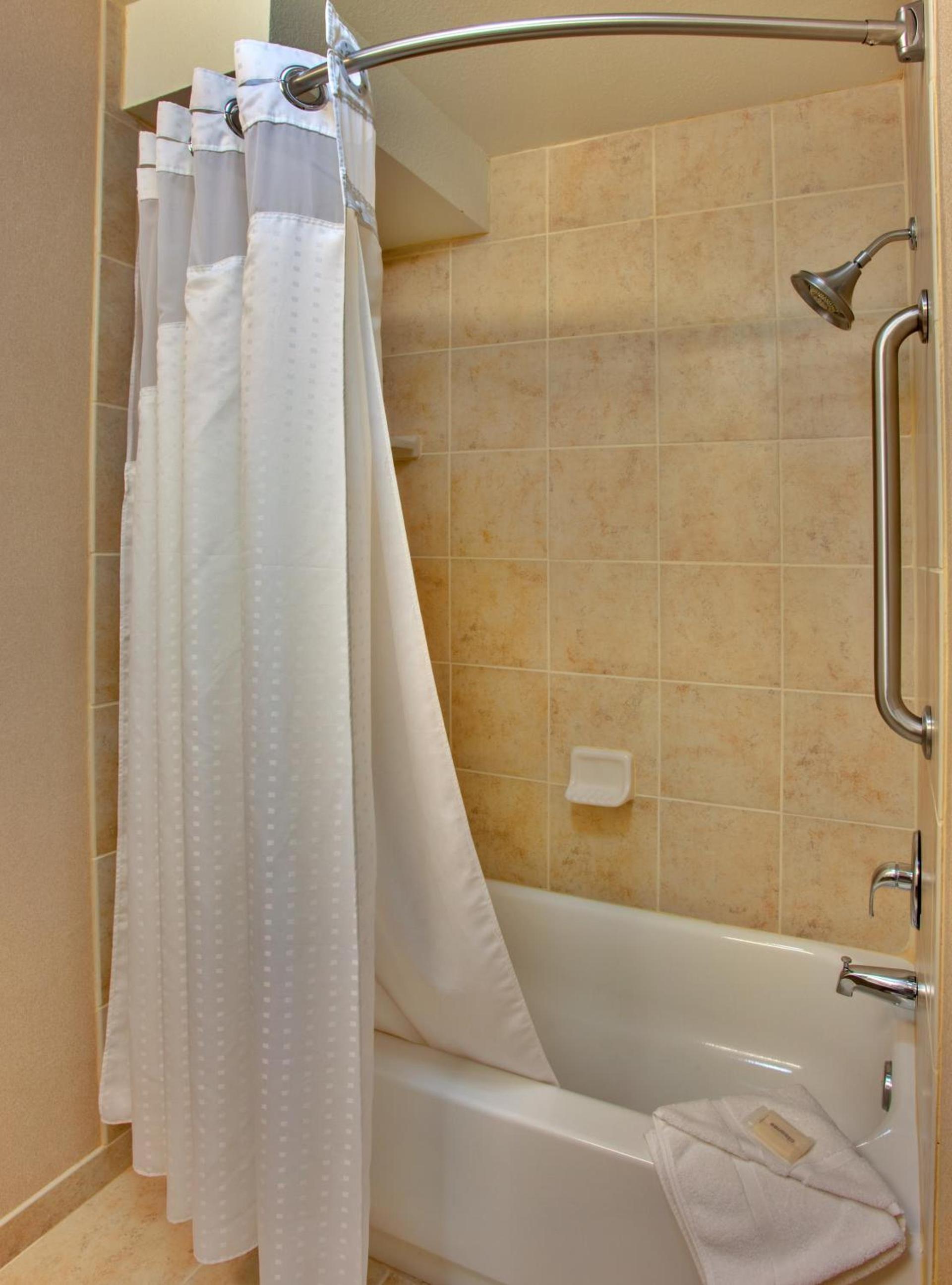 Hampton Inn by Hilton Costa Mesa Newport Beach photo 27