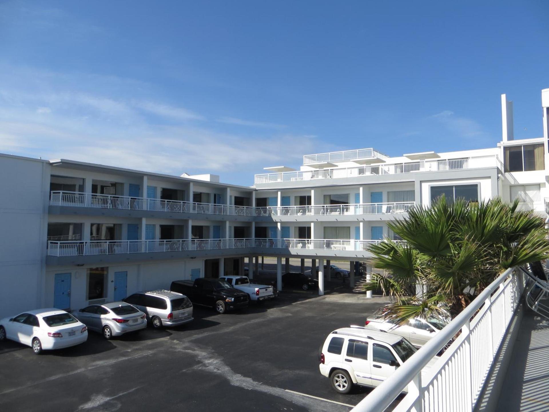 Arya Blu Inn and Suites photo 33