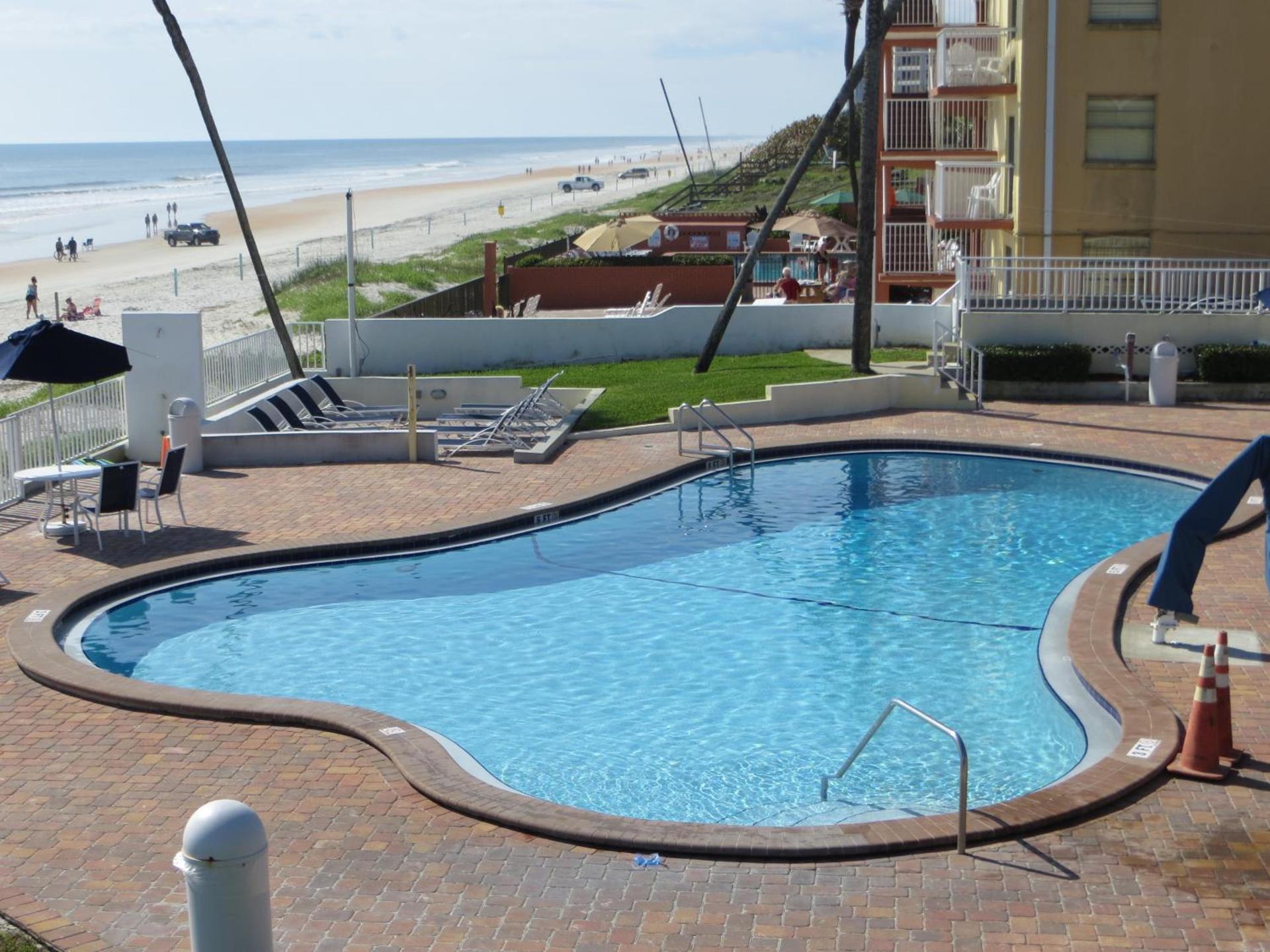 Arya Blu Inn and Suites photo 40