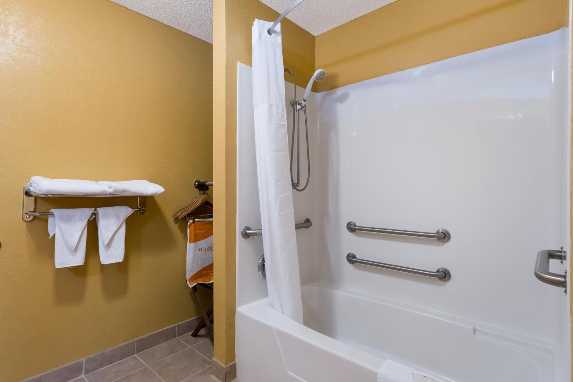 Quality Inn Jefferson at I-85 photo 48