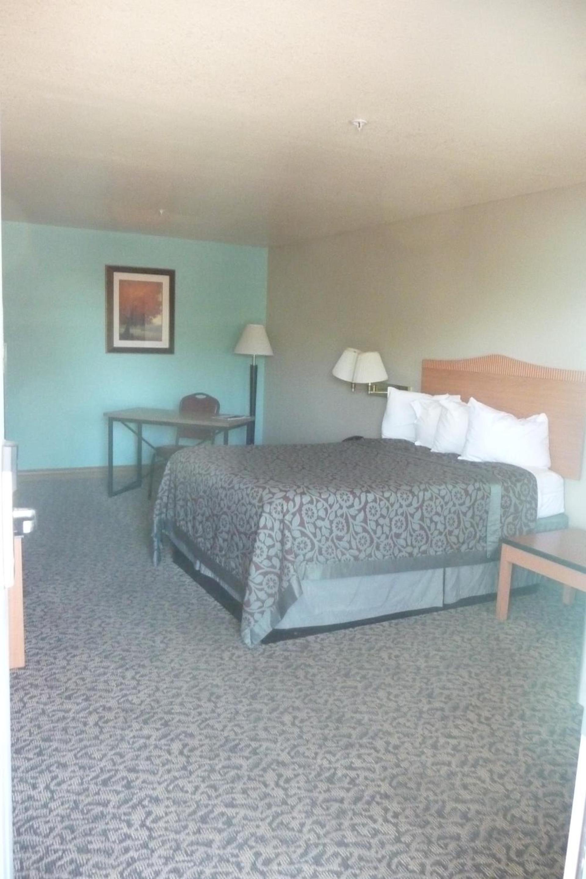 Sierra Inn Near Fort Huachuca AZ photo 51
