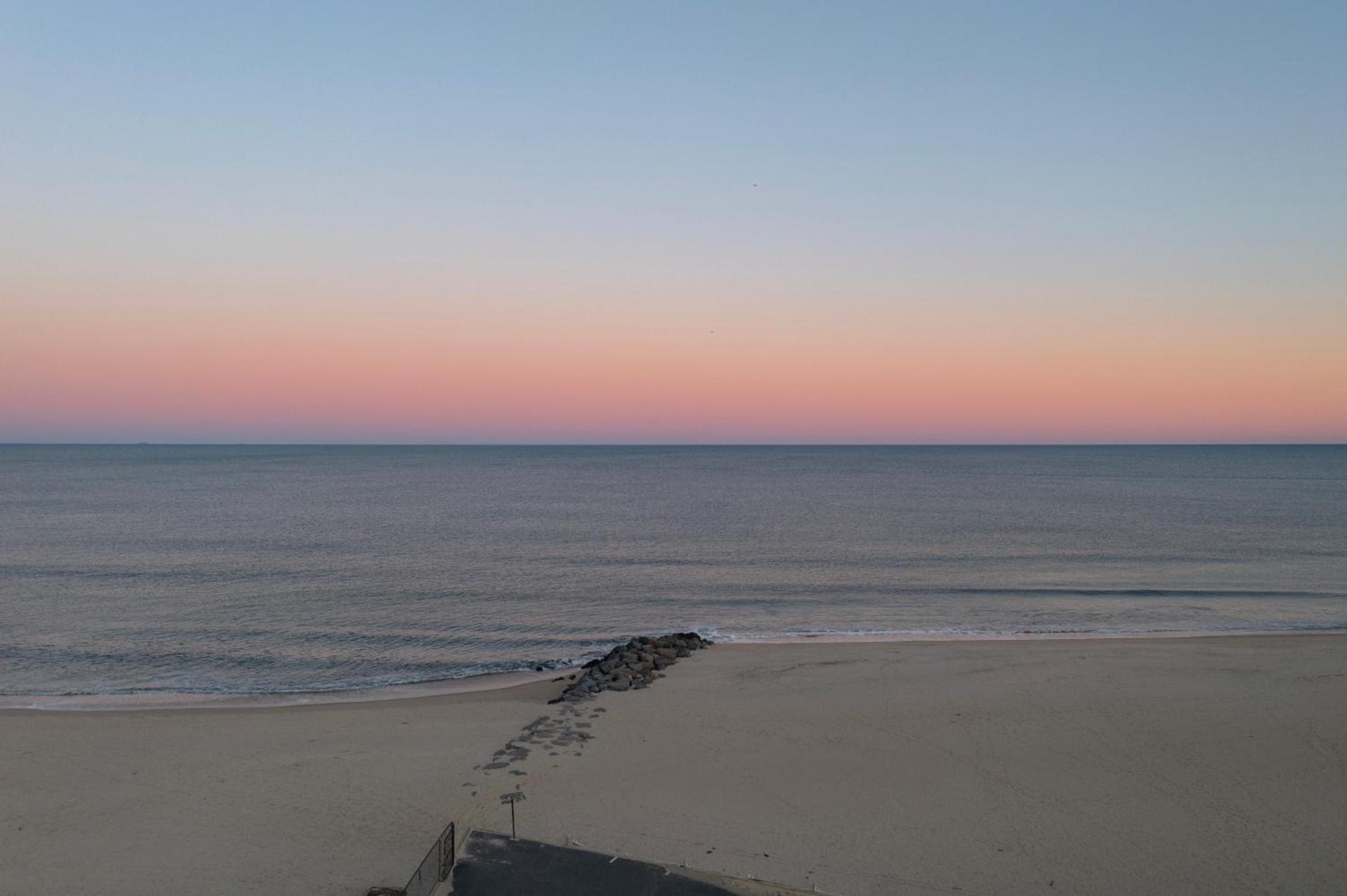 BeachWalk at Sea Bright photo 40