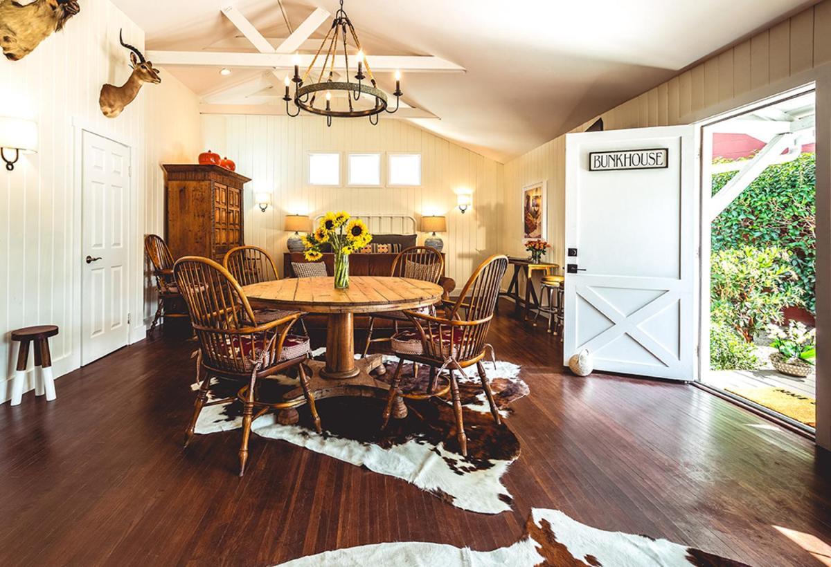 Stables Inn photo 9