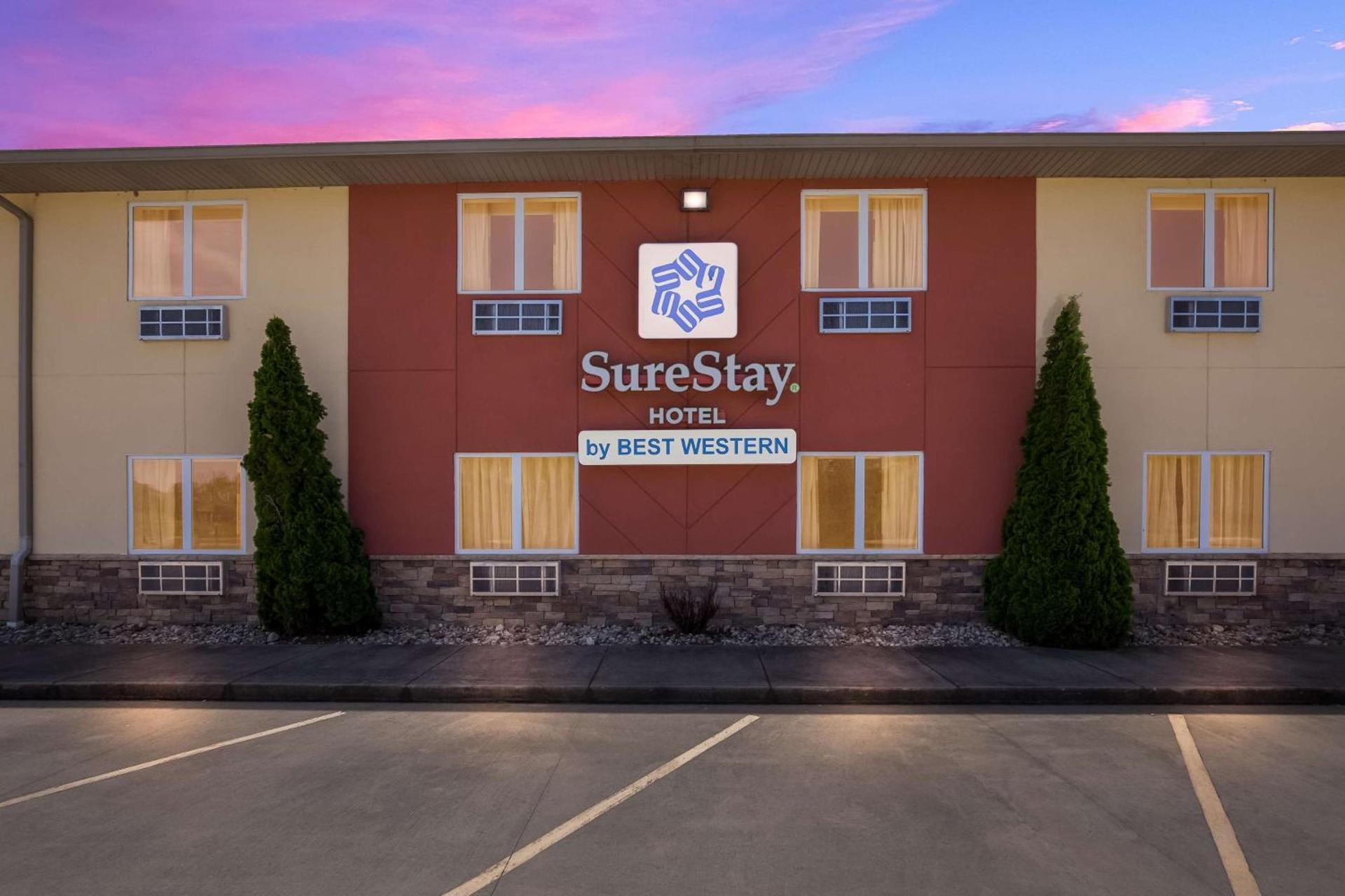SureStay Hotel by Best Western Whittington Rend Lake photo 1