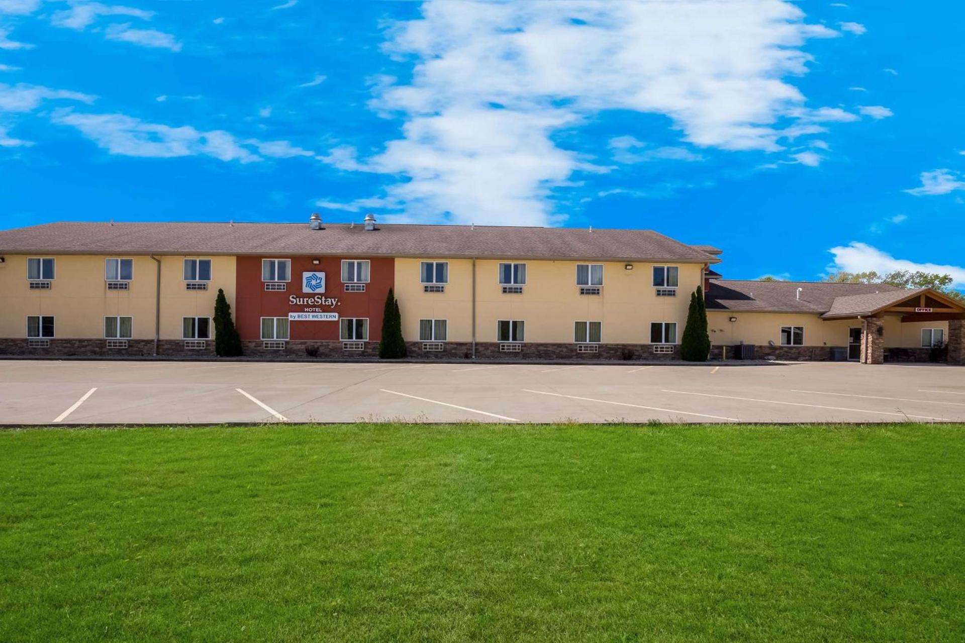 SureStay Hotel by Best Western Whittington Rend Lake photo 8