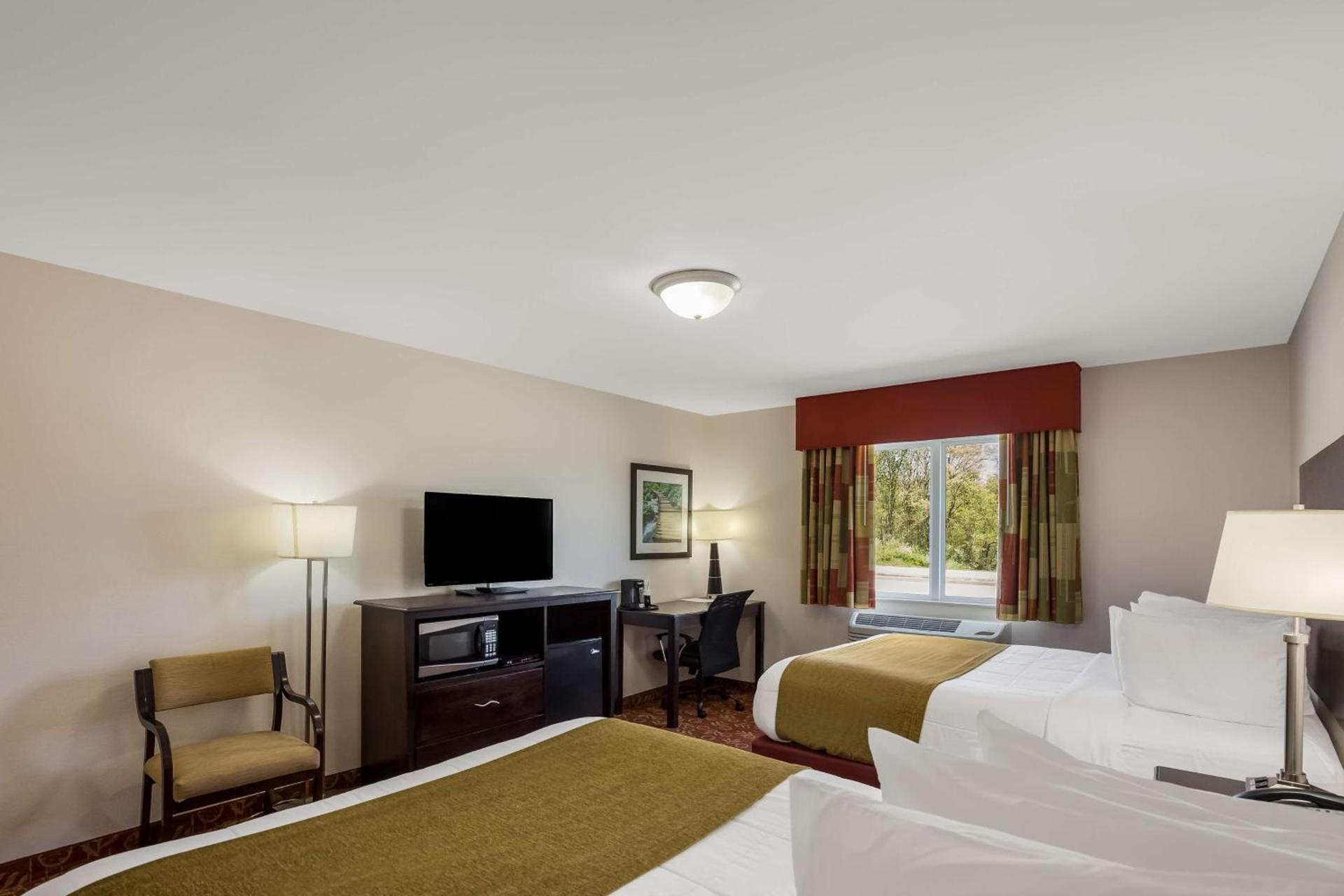 SureStay Hotel by Best Western Whittington Rend Lake photo 15