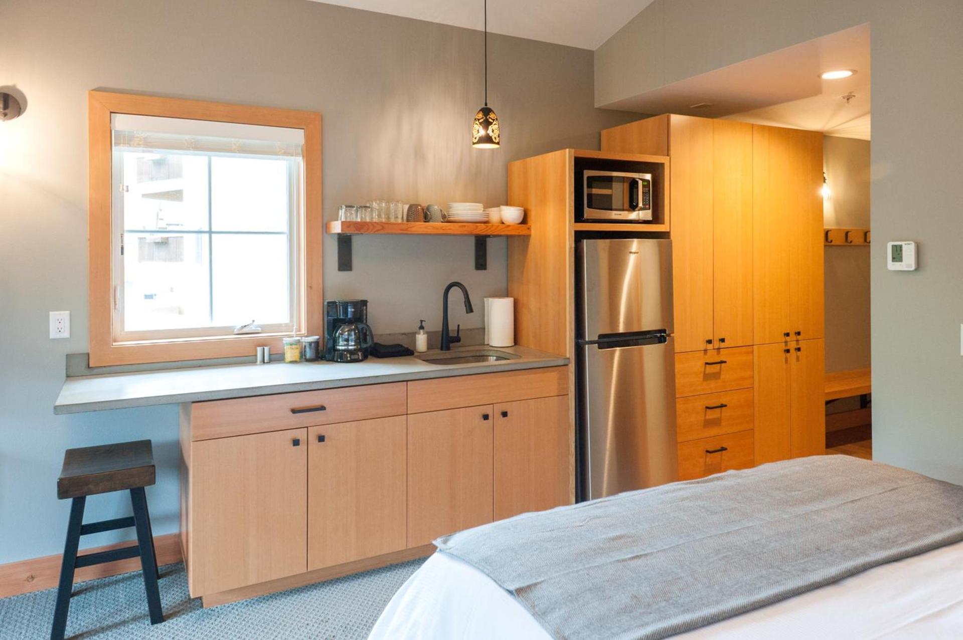 The Suites on Main photo 28