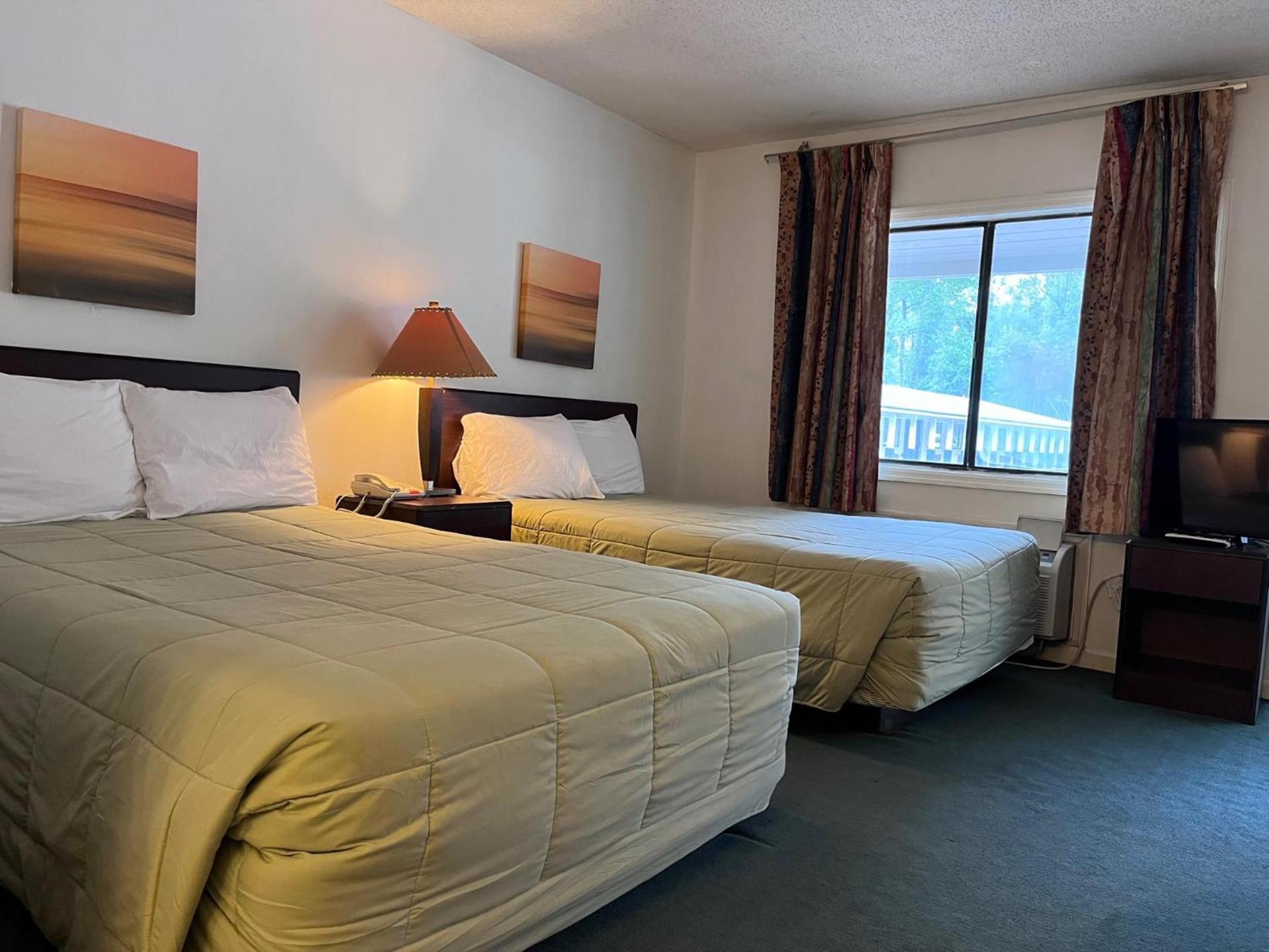 WINDTREE INN photo 9