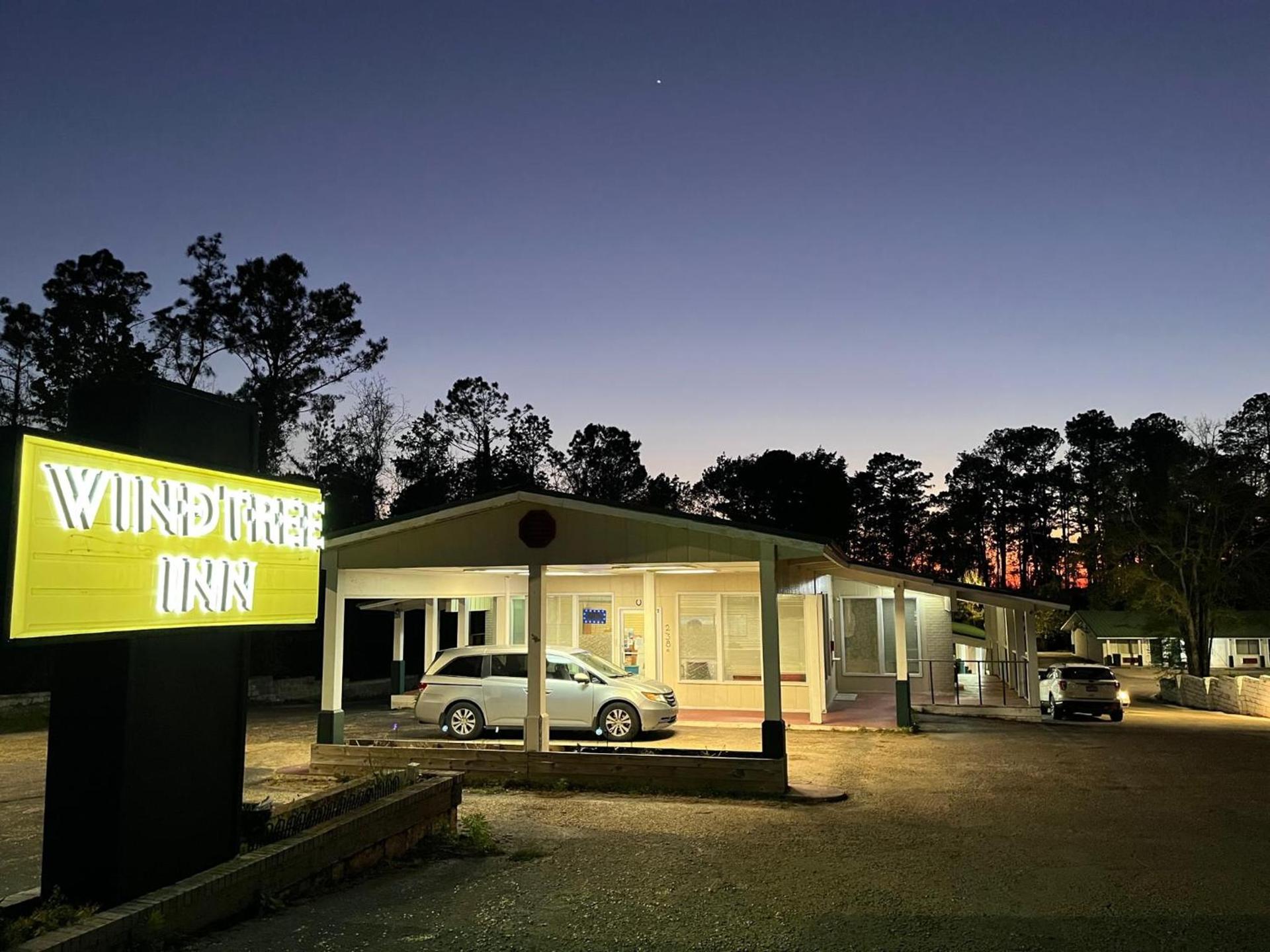 WINDTREE INN photo 18