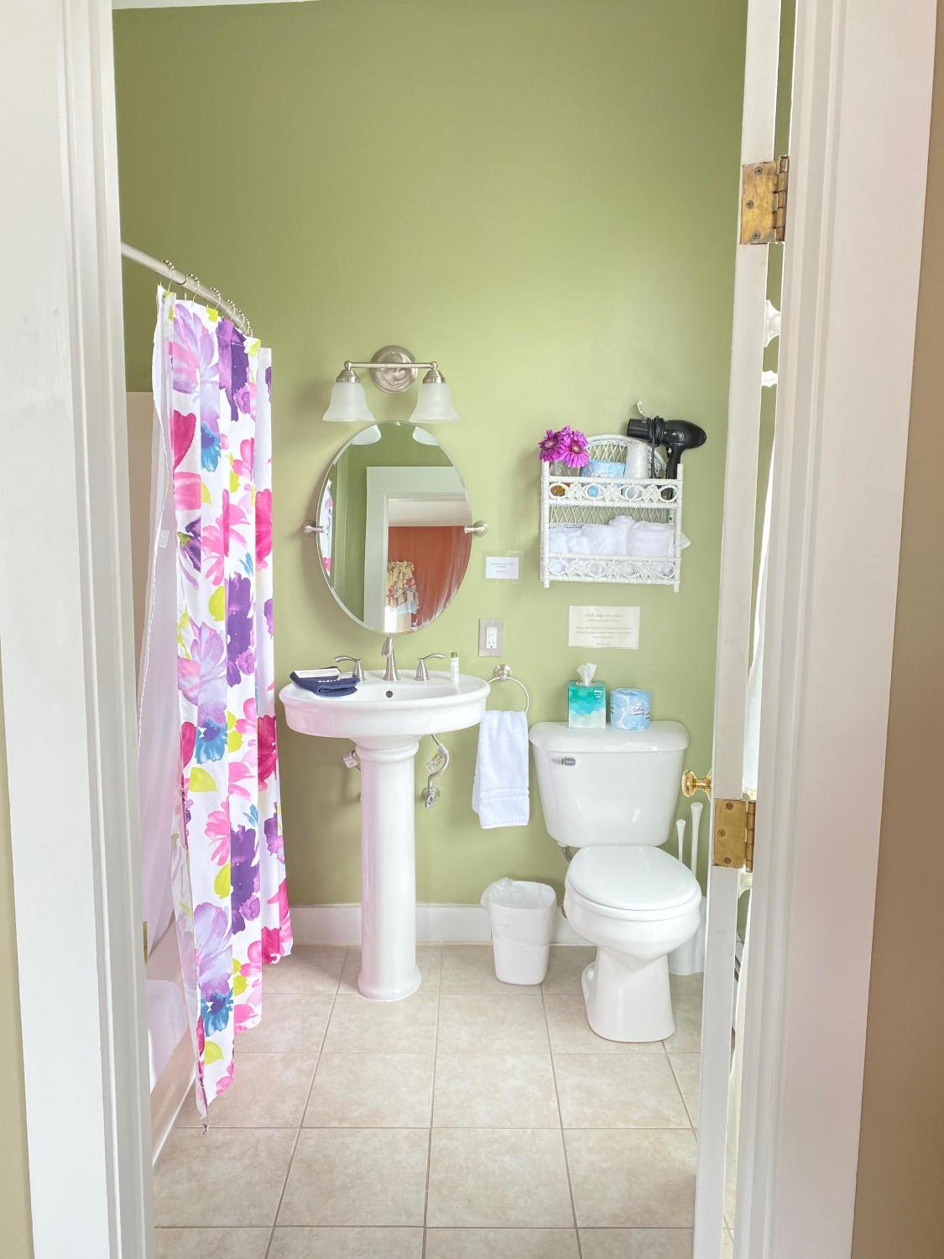Bristol Suites photo 31