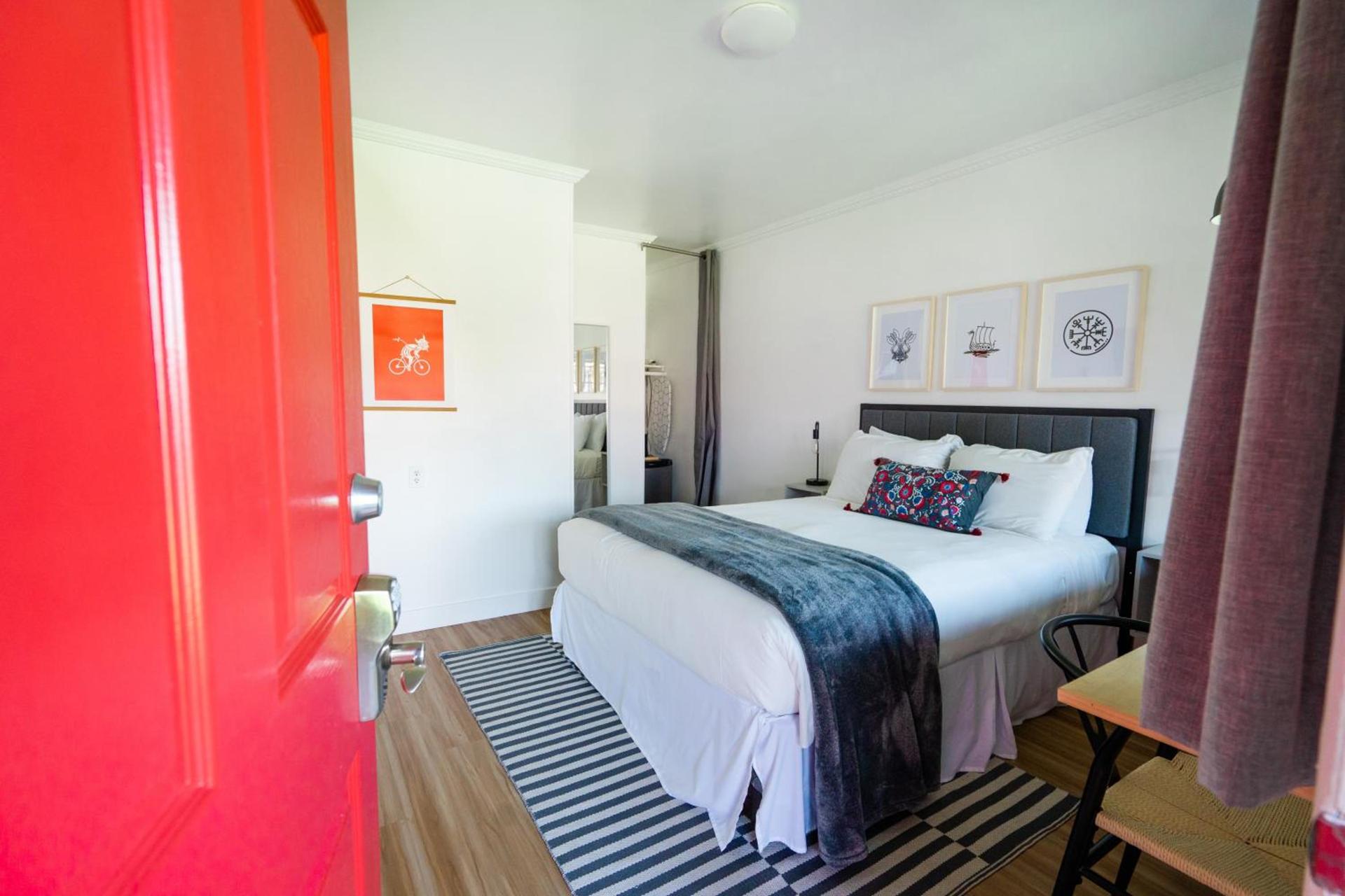 Viking Inn photo 28