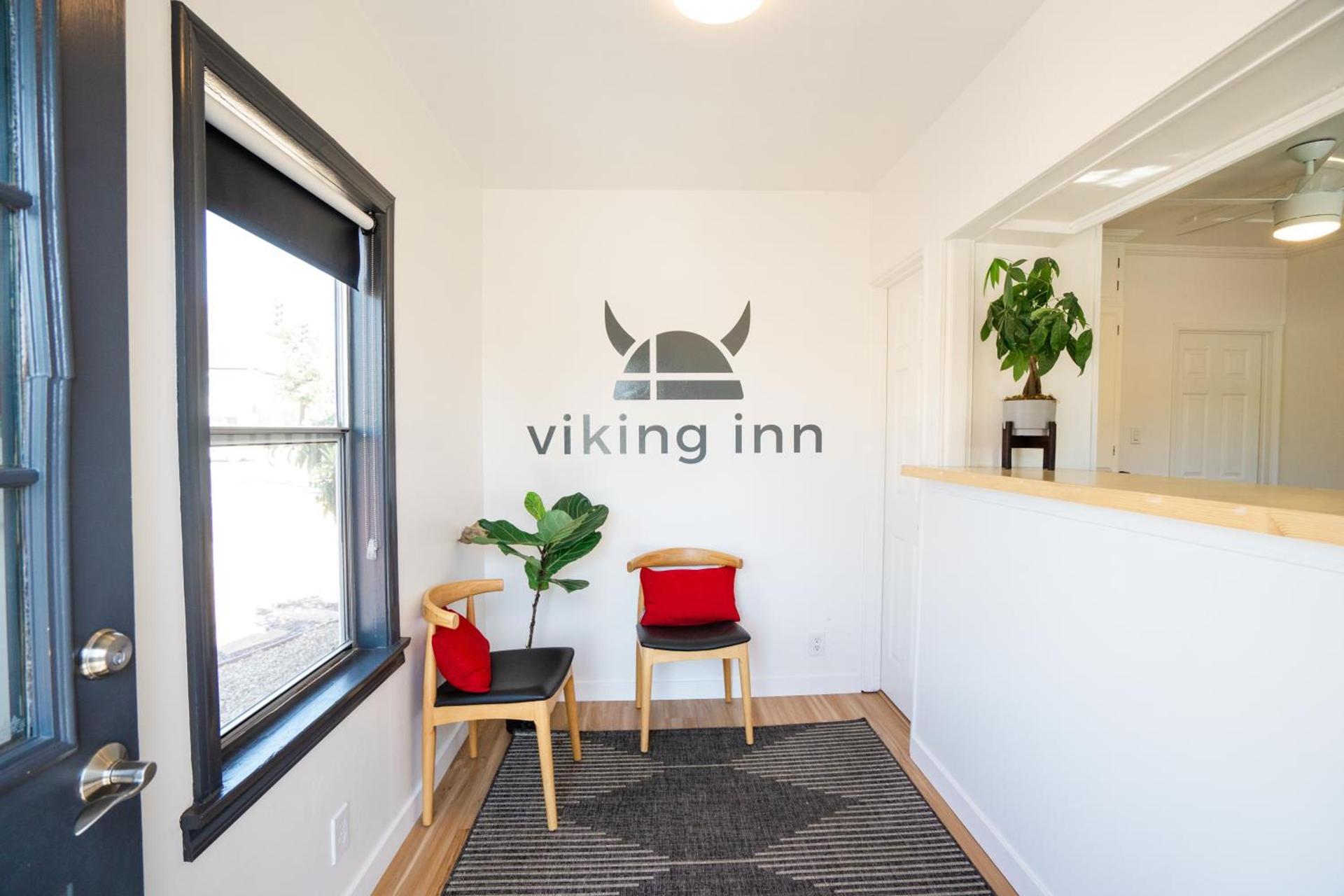 Viking Inn photo 32