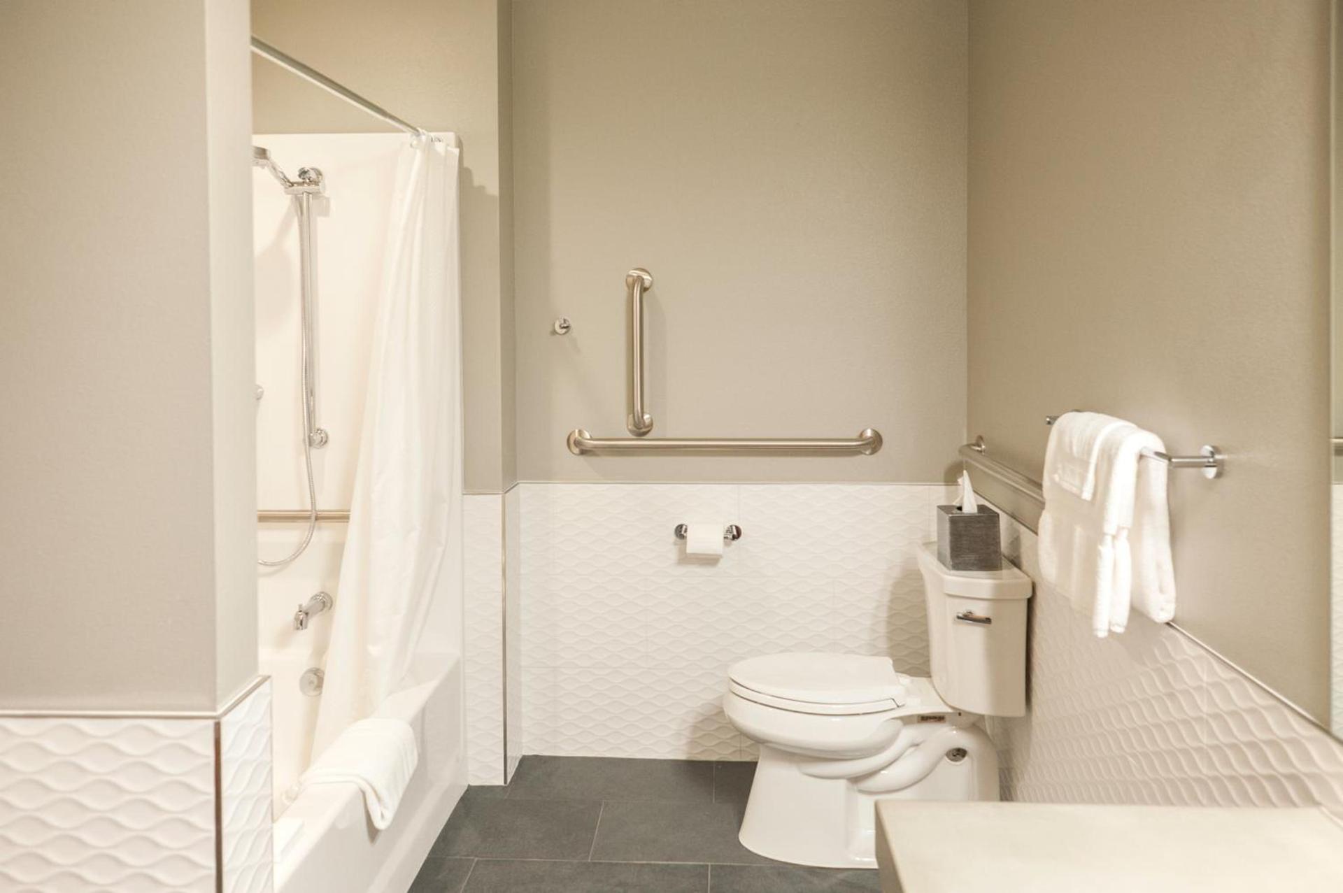 The Suites on Main photo 35