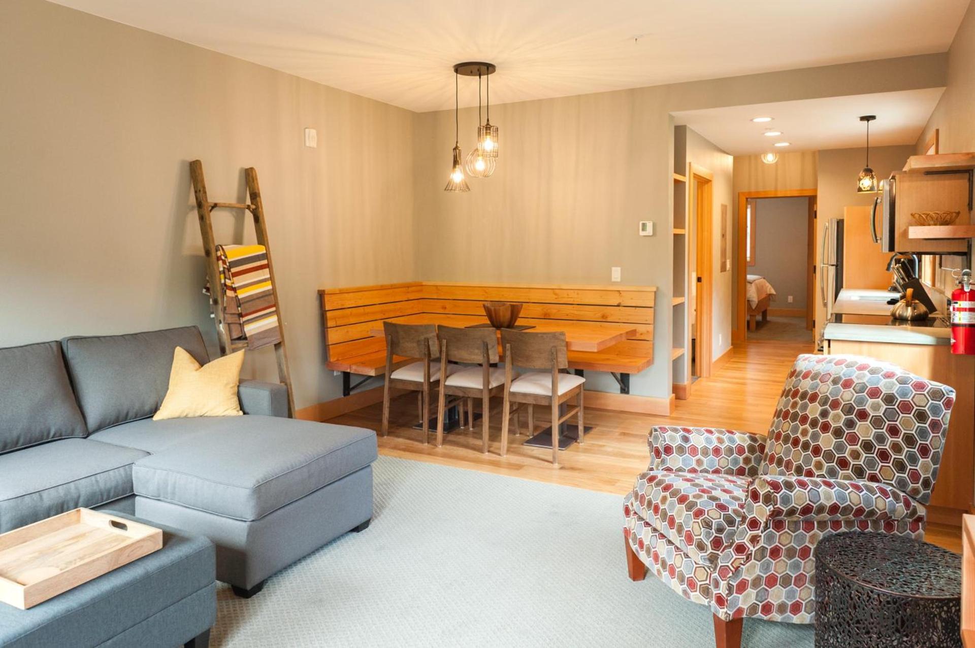 The Suites on Main photo 14