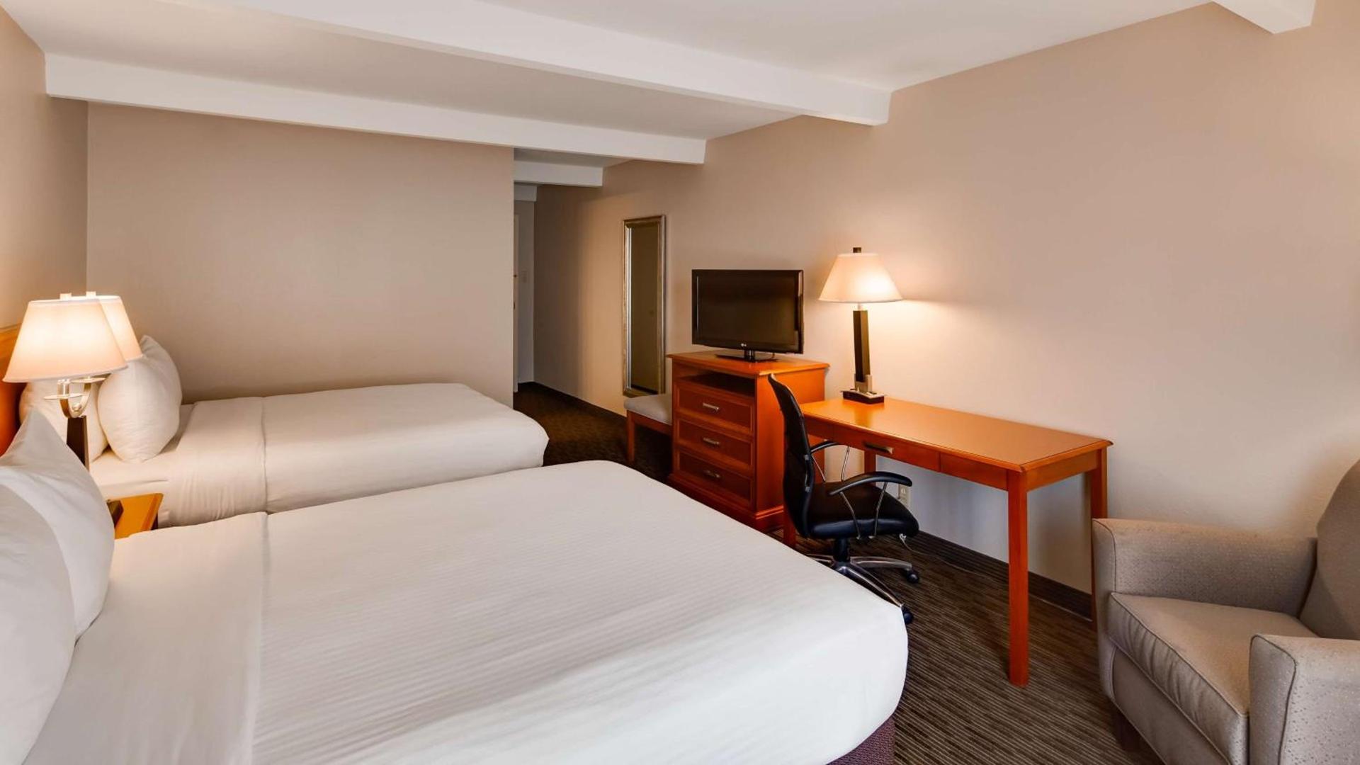Best Western Tomah Hotel photo 16