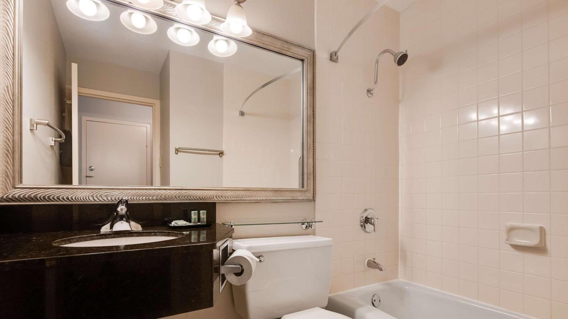 Best Western Tomah Hotel photo 27