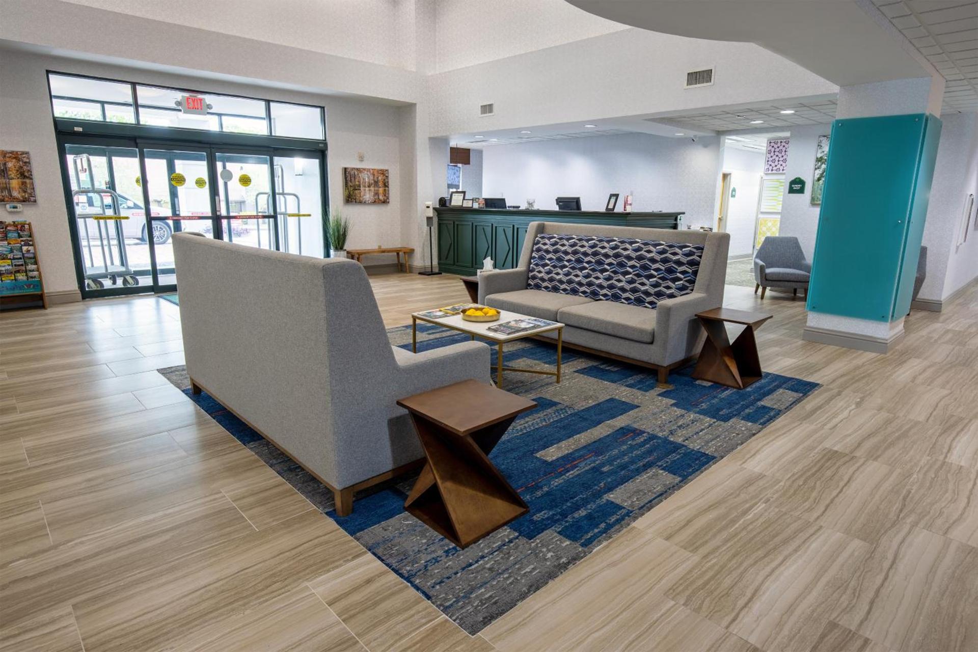 Wingate by Wyndham Lafayette Airport photo 37
