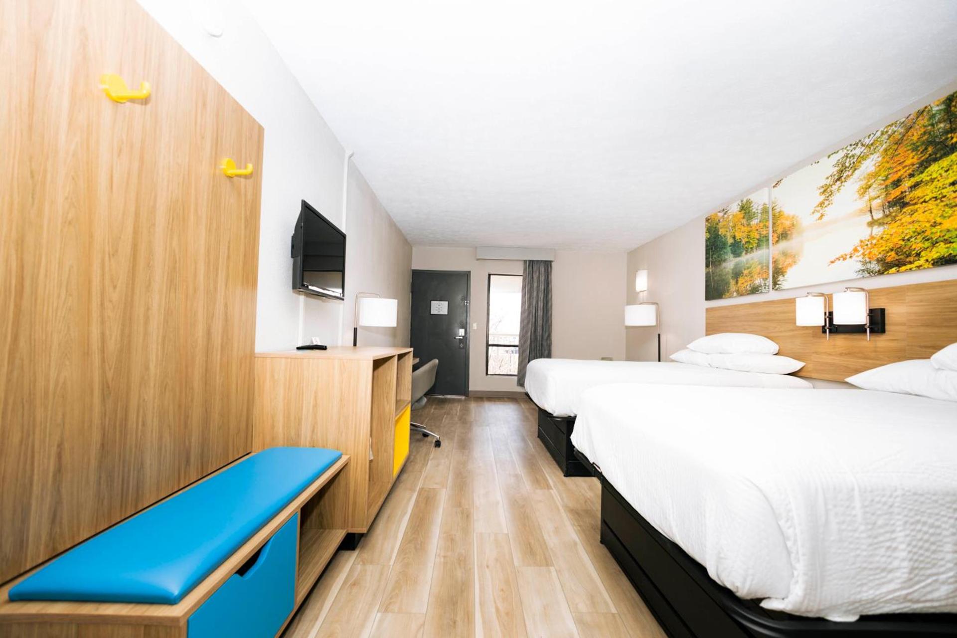 Days Inn by Wyndham Cincinnati East photo 47