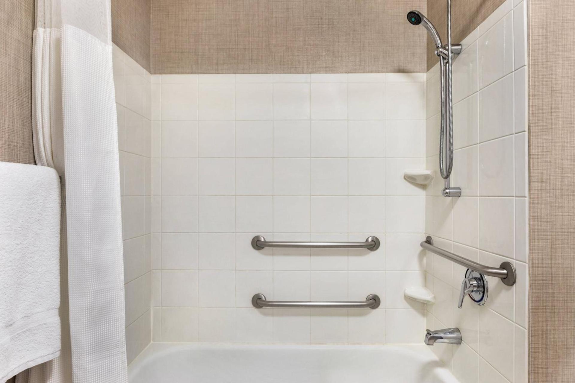 Residence Inn Baltimore White Marsh photo 19