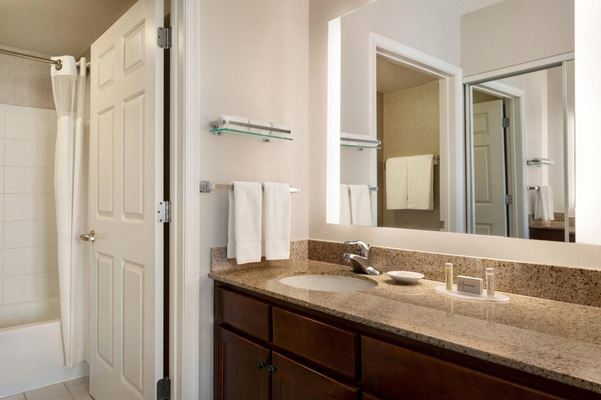 Residence Inn Baltimore White Marsh photo 18