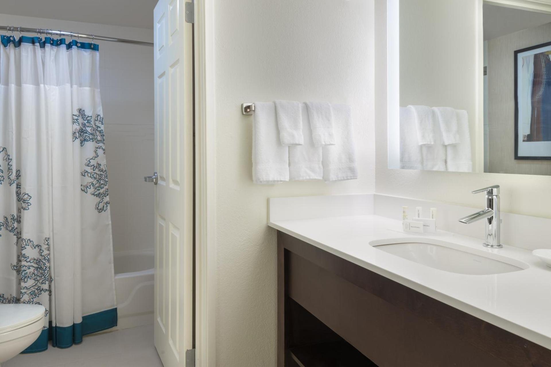 Residence Inn Savannah Midtown photo 26