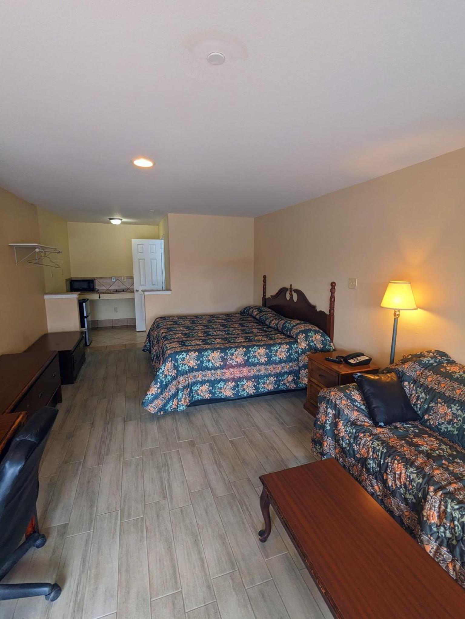 Residents Suites Liberty photo 4