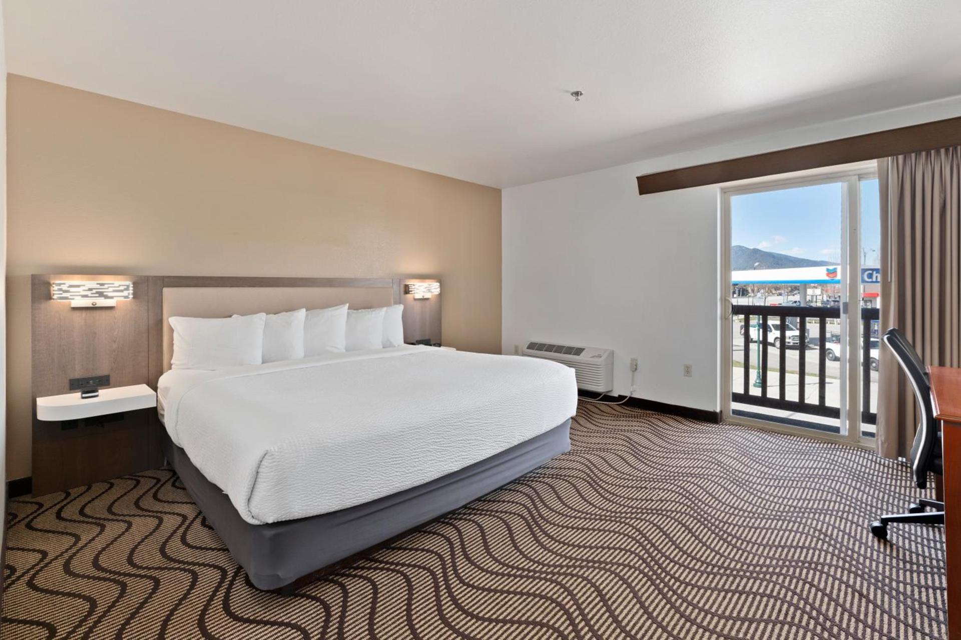Sandpoint Hotel & Suites Downtown photo 48