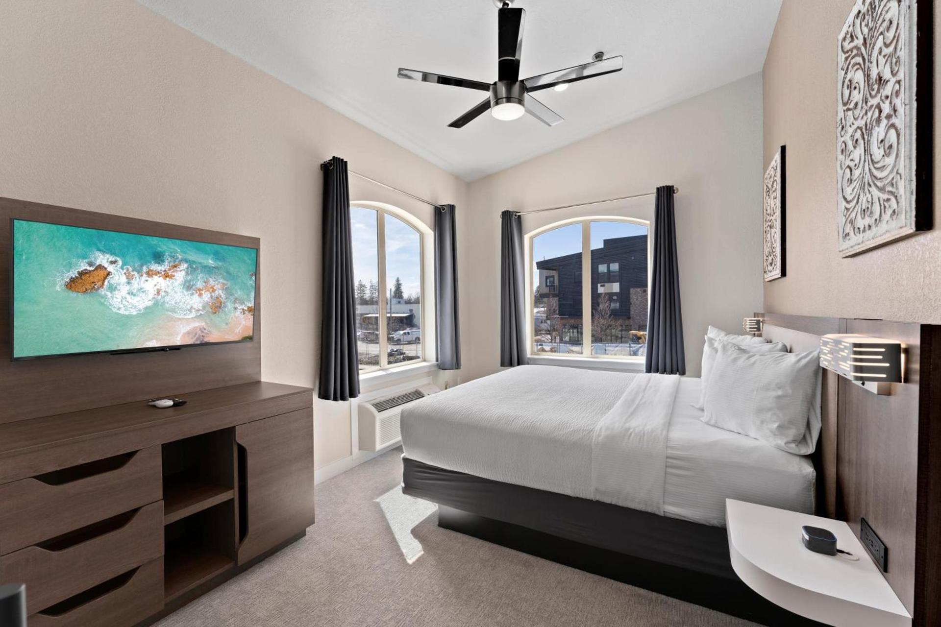 Sandpoint Hotel & Suites Downtown photo 26
