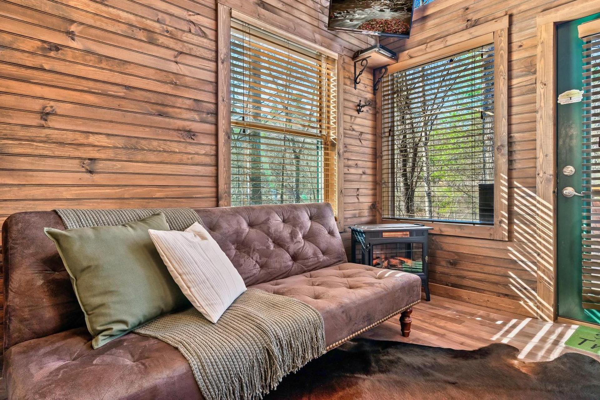 Rivers Edge Treehouses photo 10