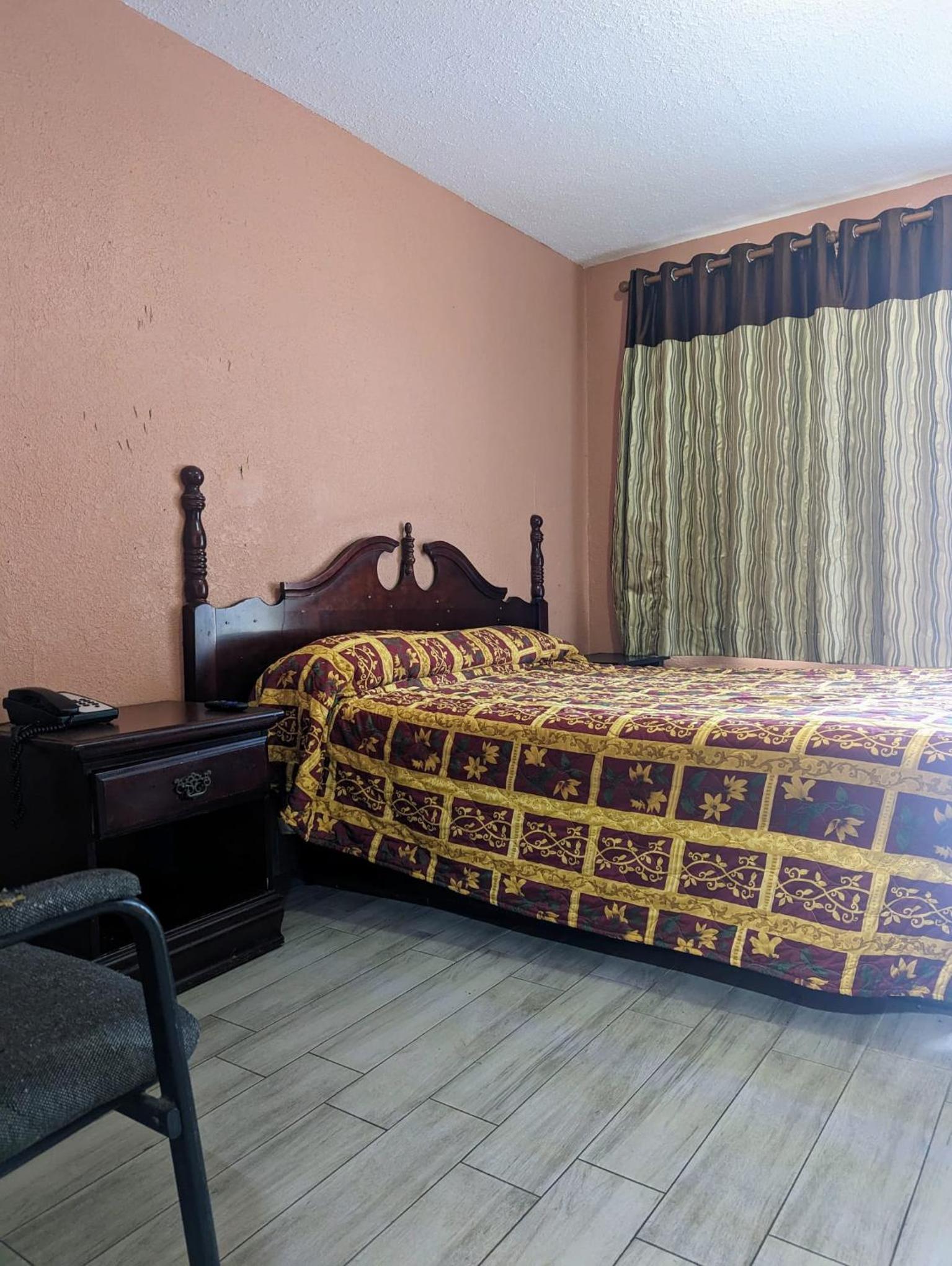 Residents Suites Liberty photo 16