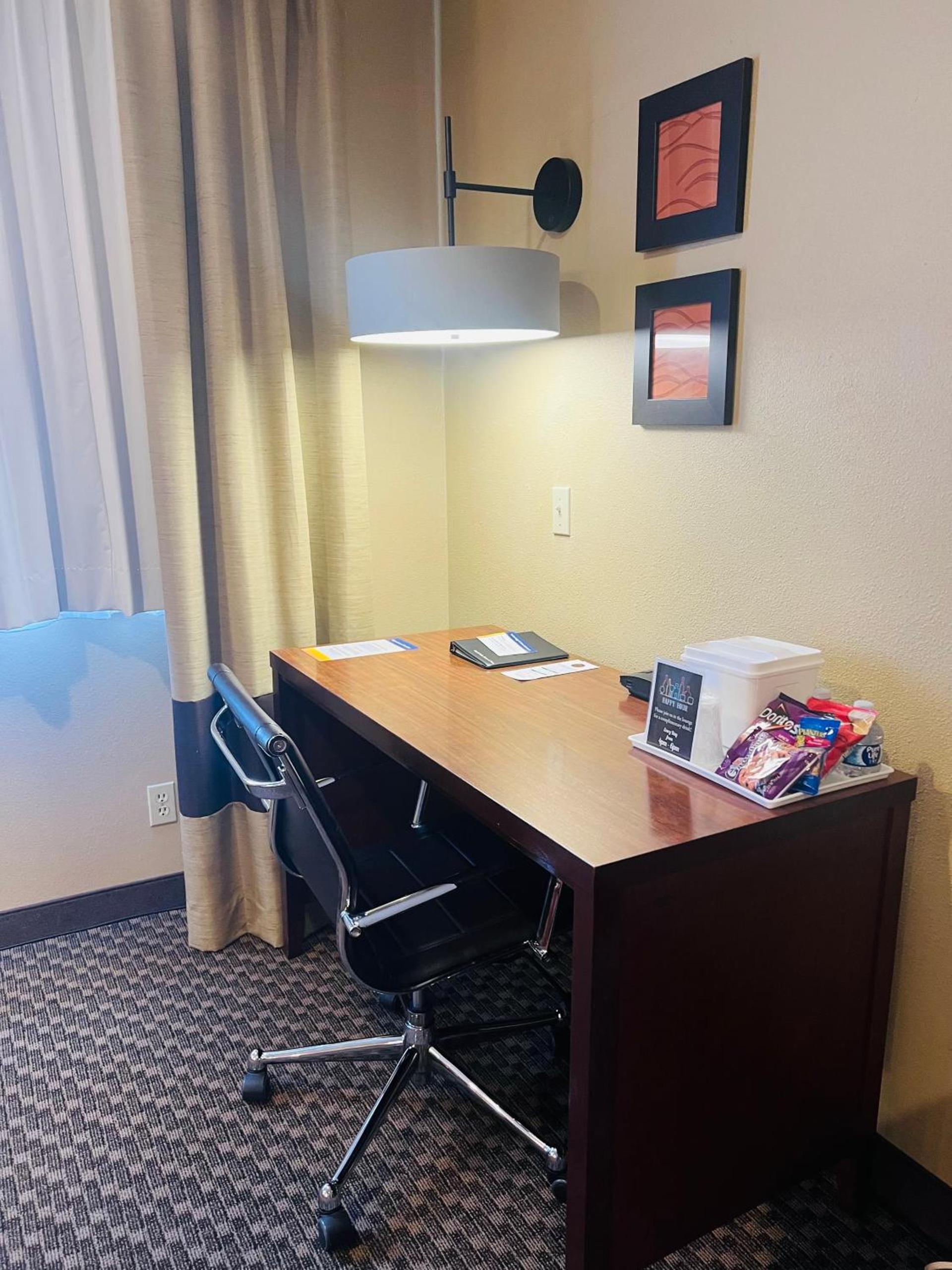Comfort Inn Colville photo 77