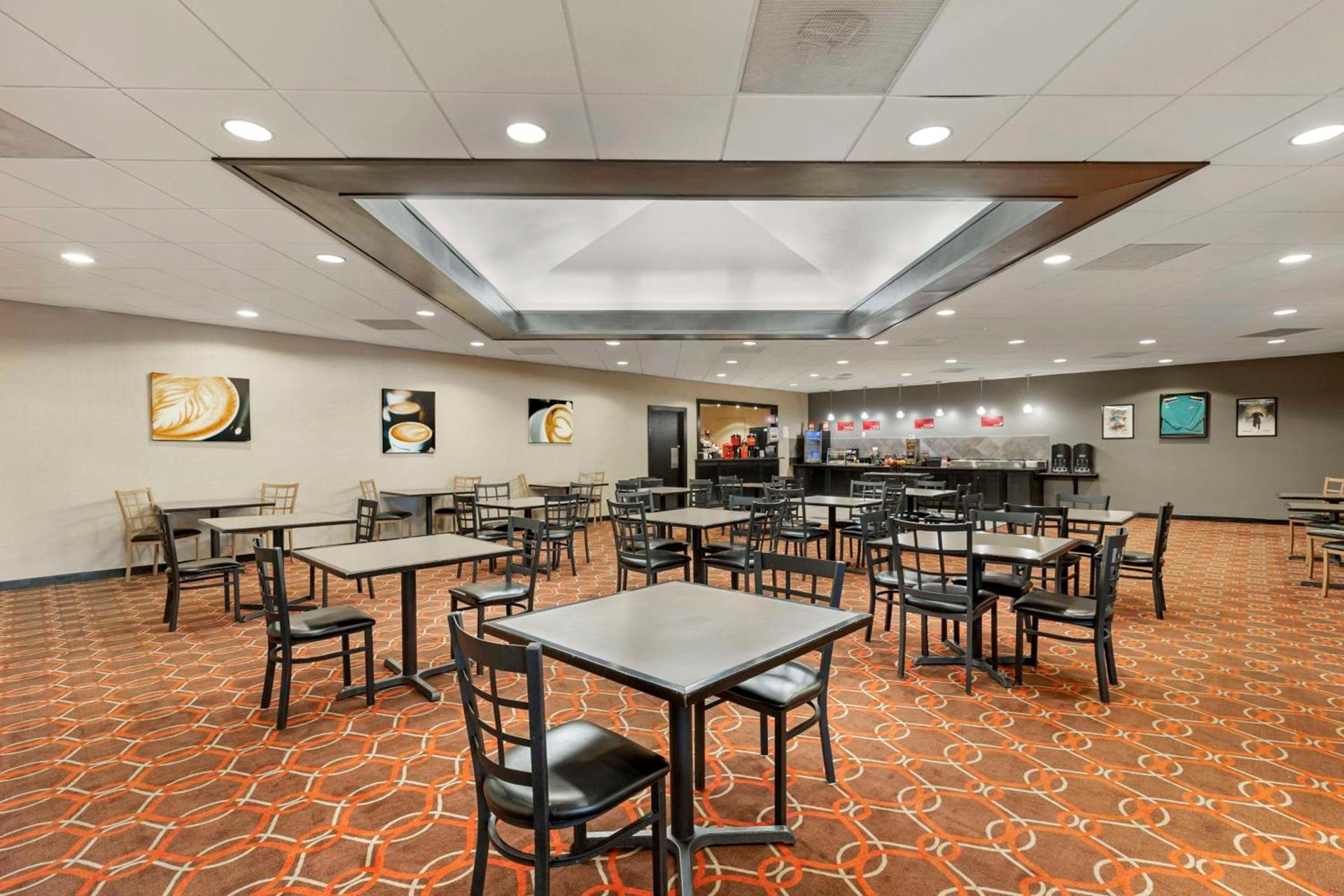Best Western Plus The Charles Hotel photo 41