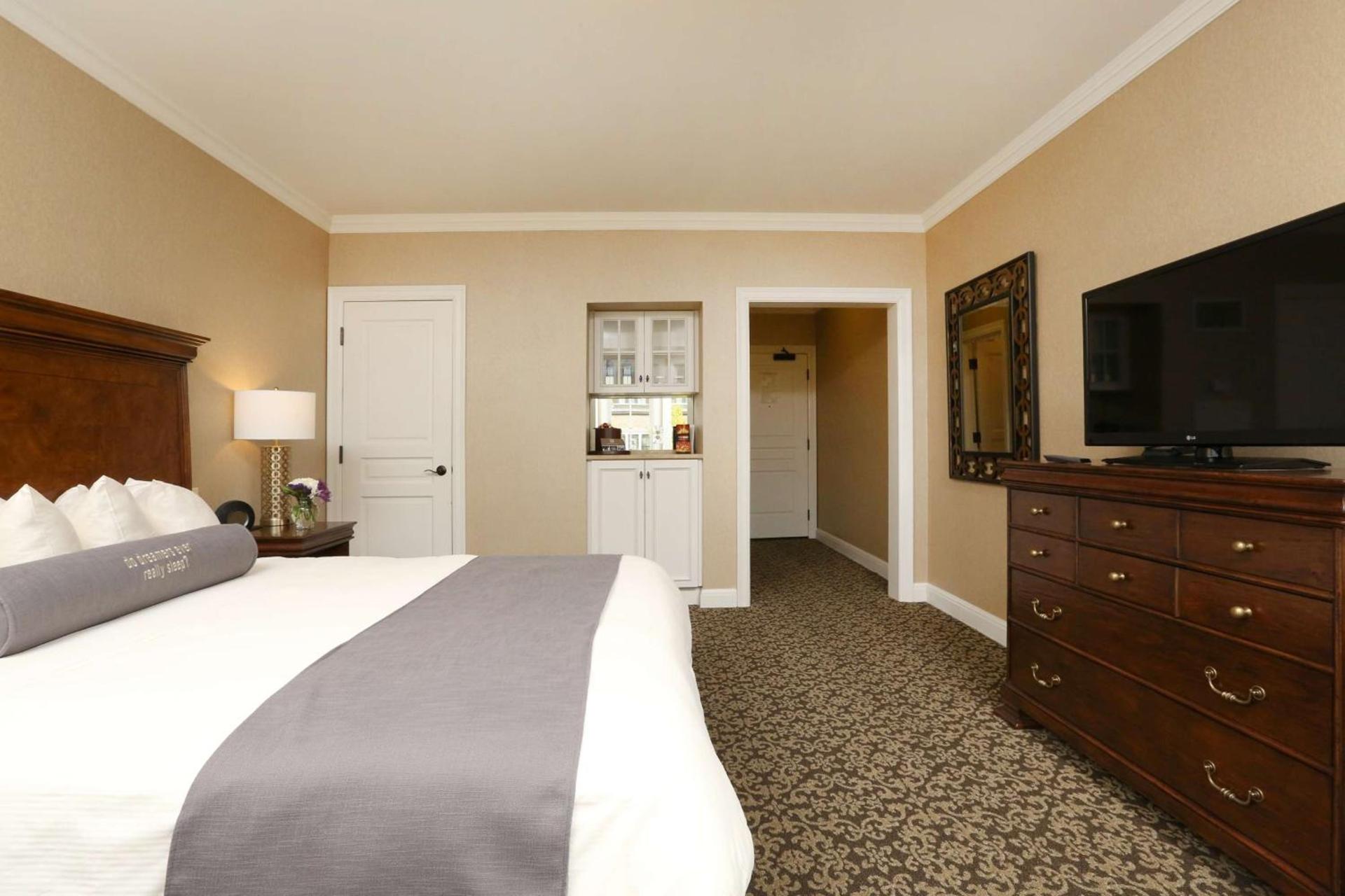 Royal Park Hotel photo 25