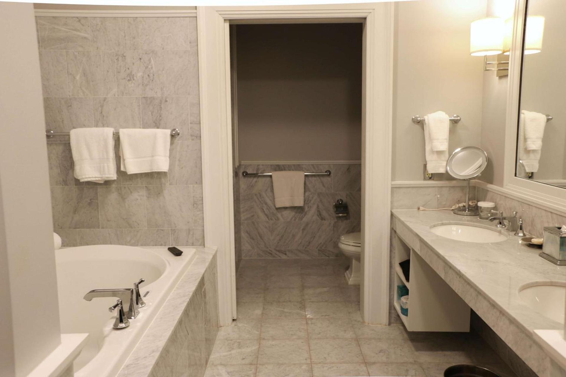 Royal Park Hotel photo 81