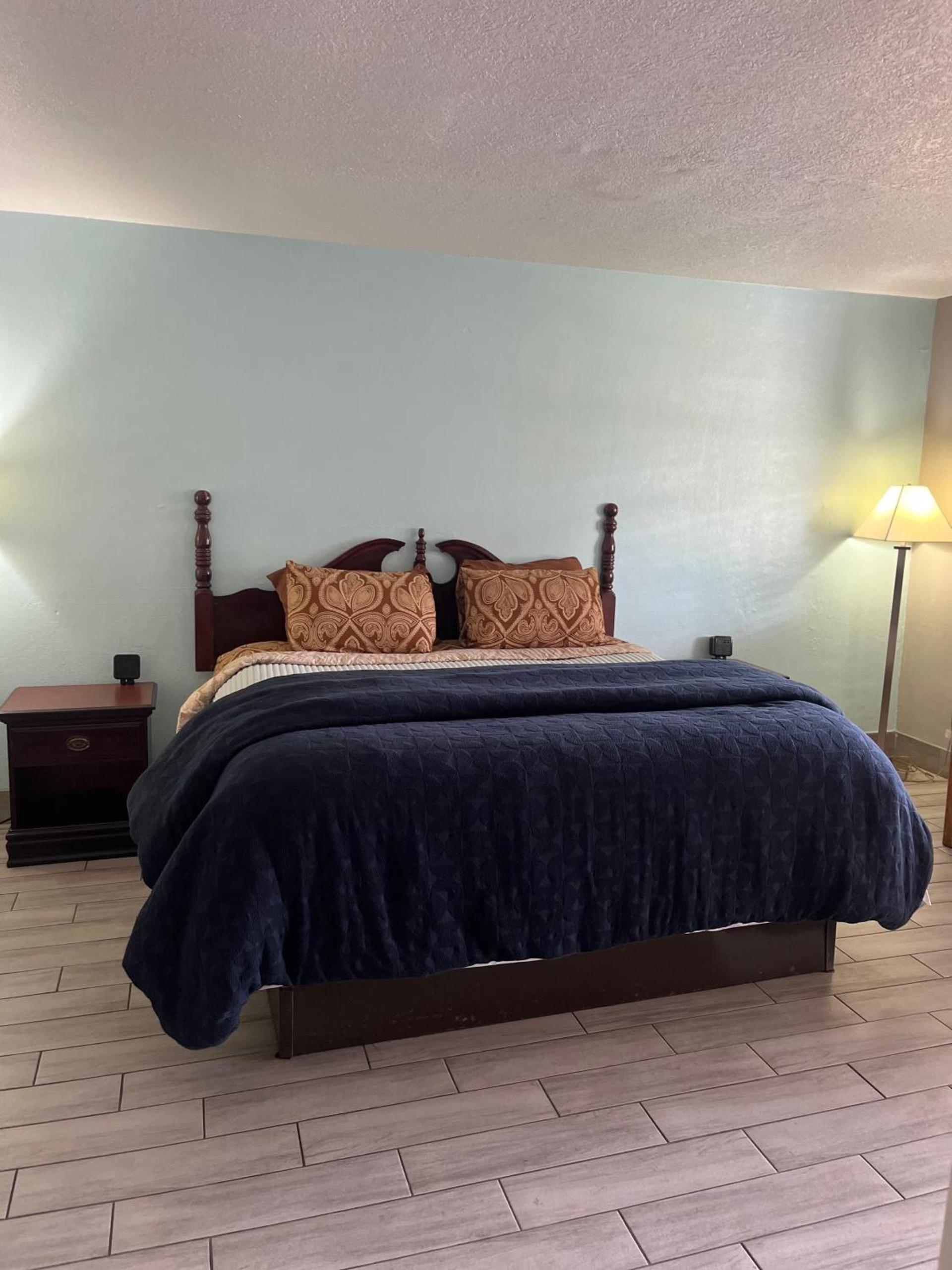 Castillo Inn photo 10