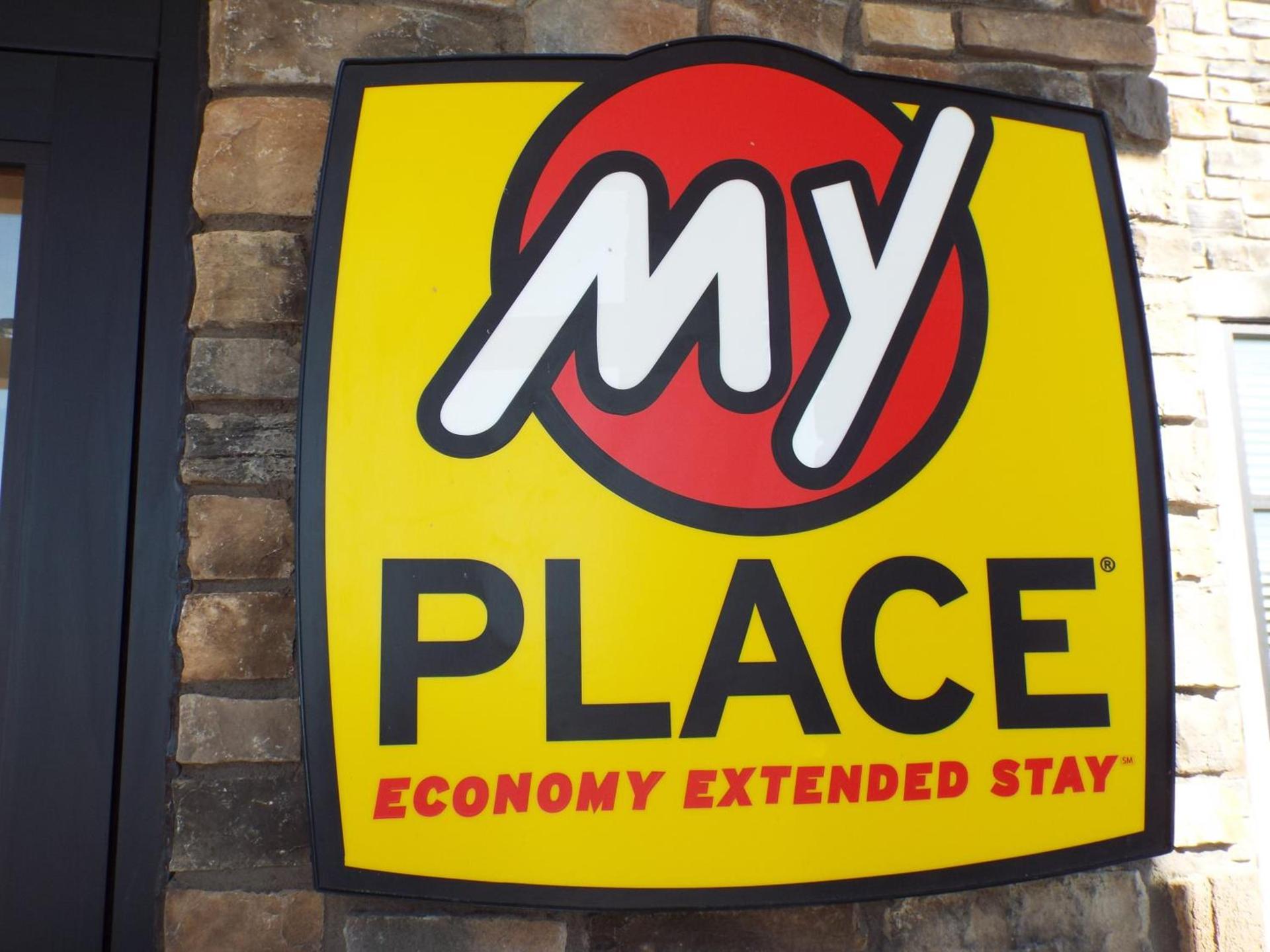 My Place Hotel-Aberdeen, SD photo 15