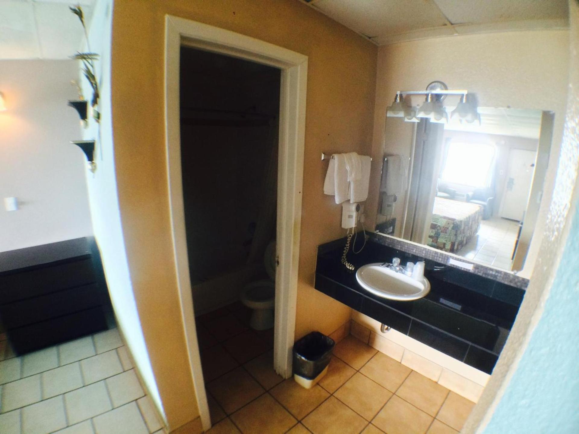 Austin Motor Inn photo 7